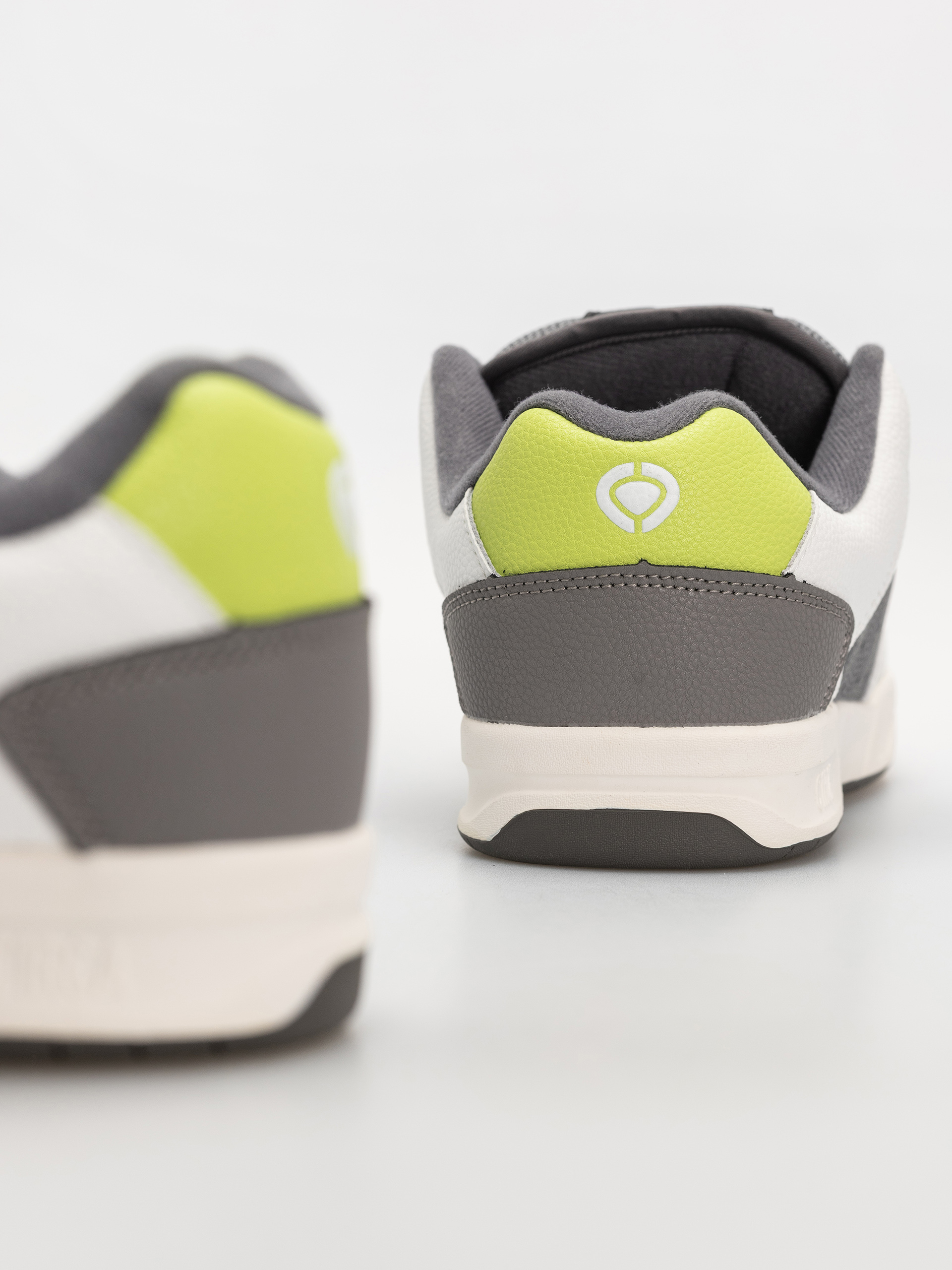 Обувки Circa 805 (dark gray/white/lime)