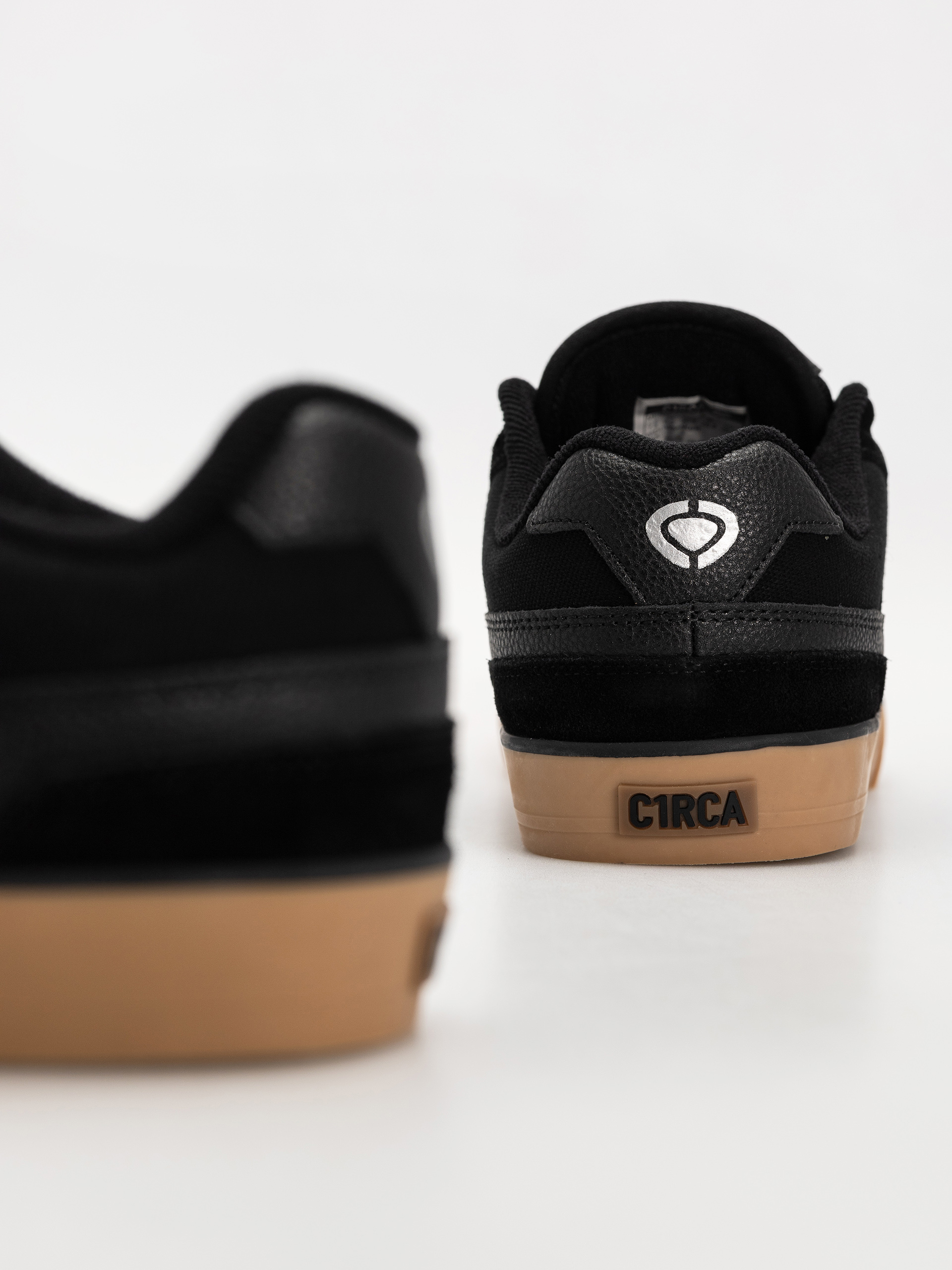Обувки Circa Widowmaker (black/silver/gum)