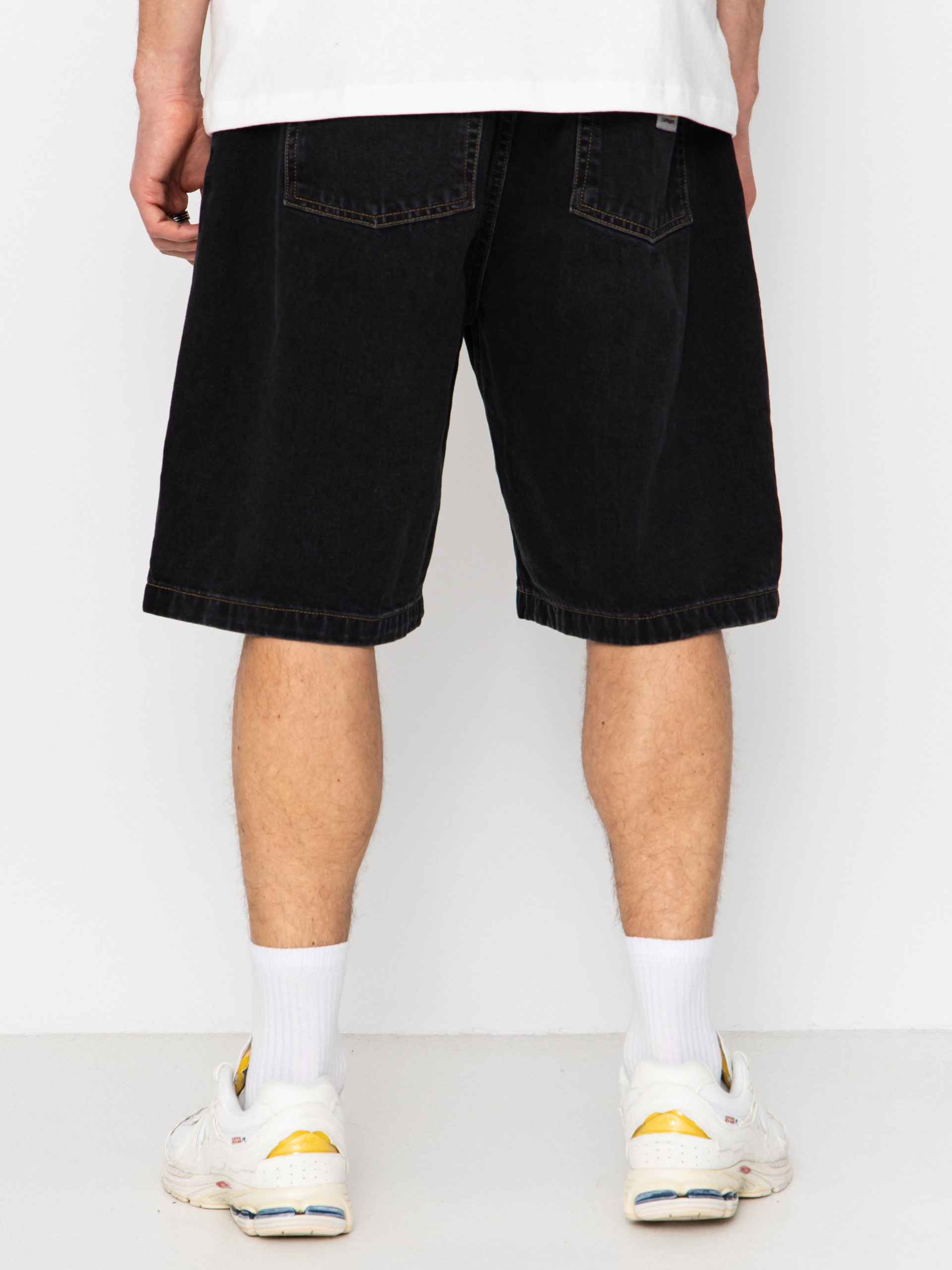 Къси панталони Carhartt WIP Brandon (black stone washed)