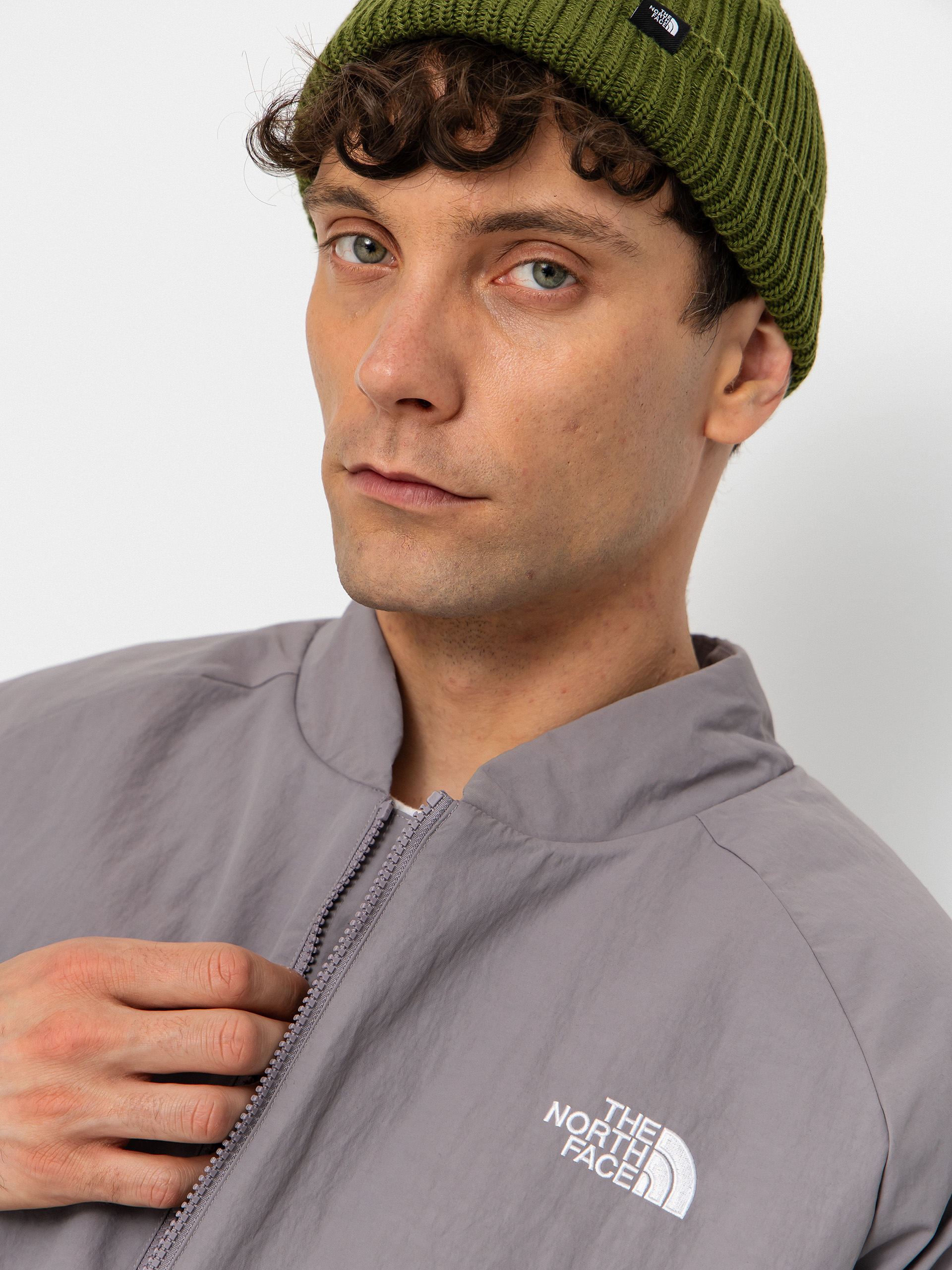 Яке The North Face Nse Light Insulated Bomber (transcendent gr)