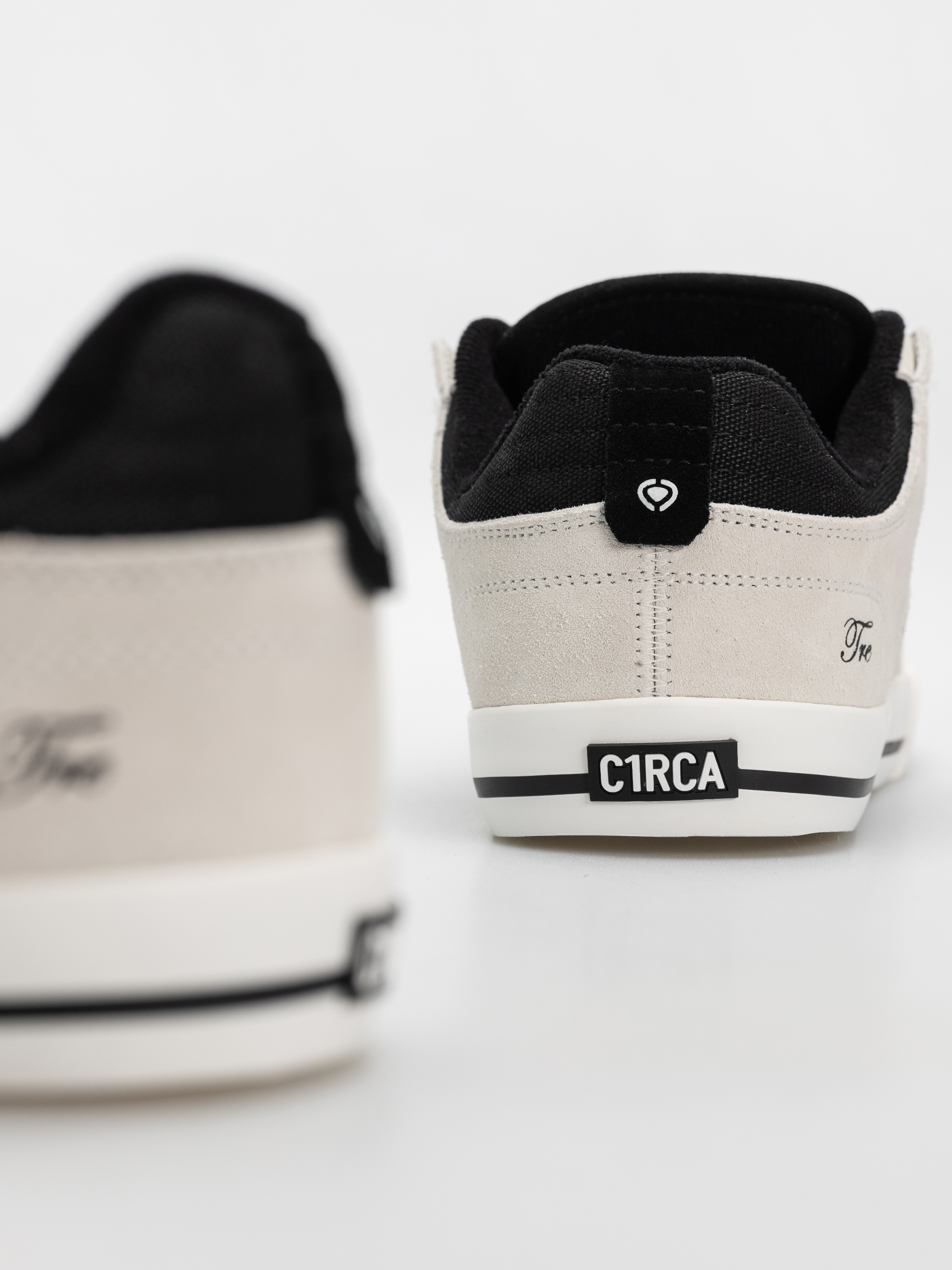 Обувки Circa Tre (black/alyssum/white)