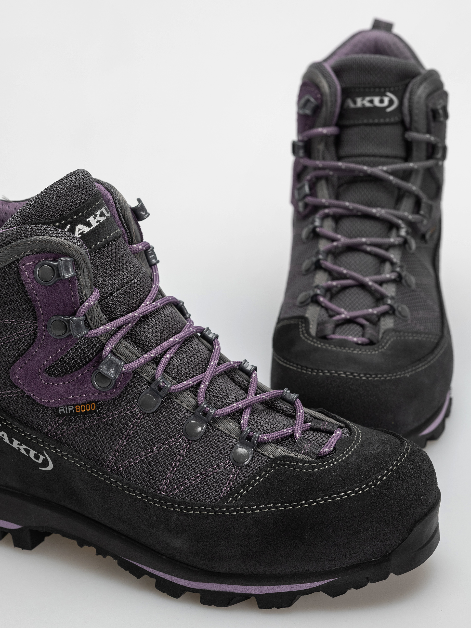 Обувки AKU Trekker Lite III GTX Wmn (anthracite/violet)