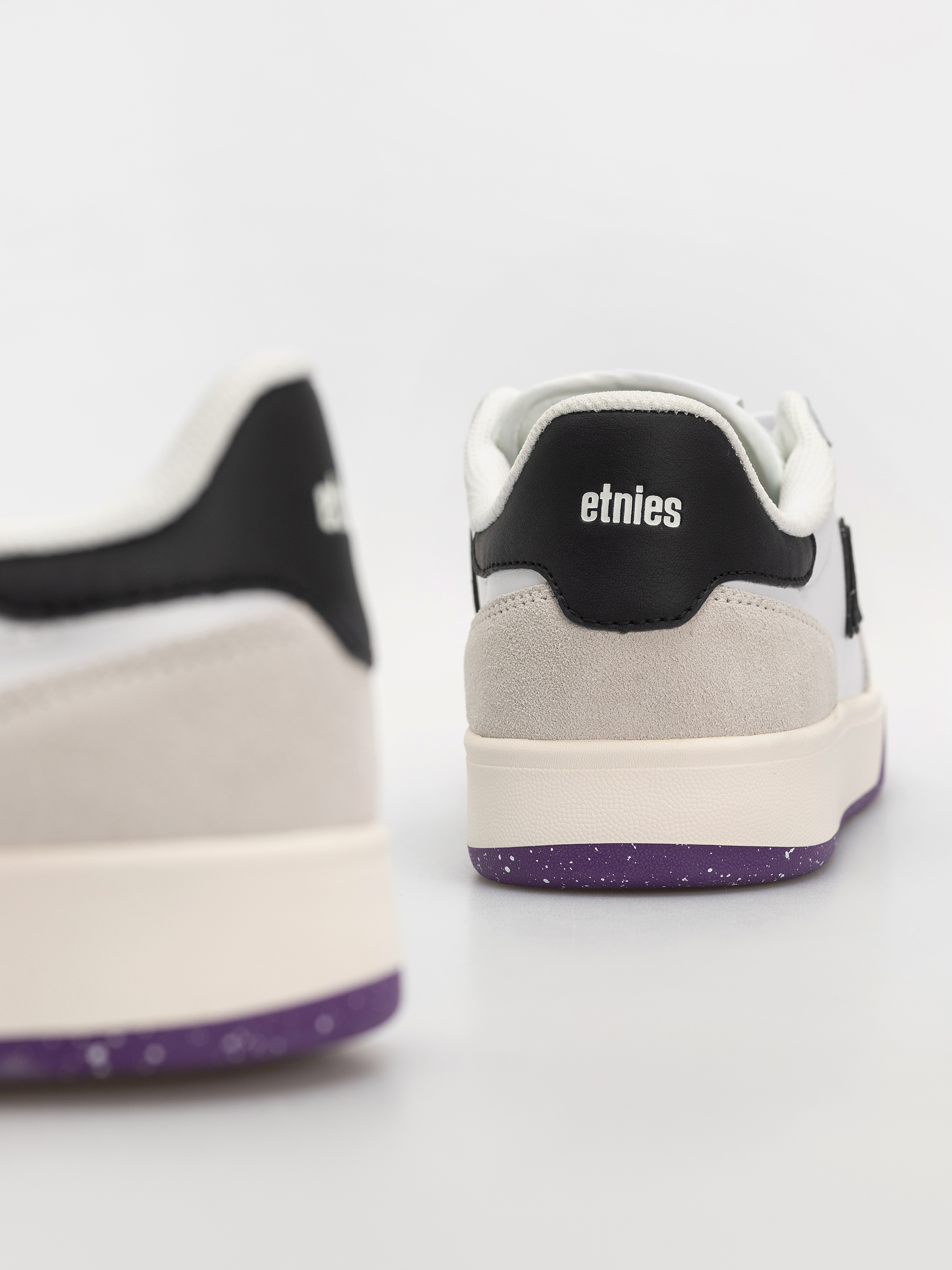 Обувки Etnies Emerson (white/purple)