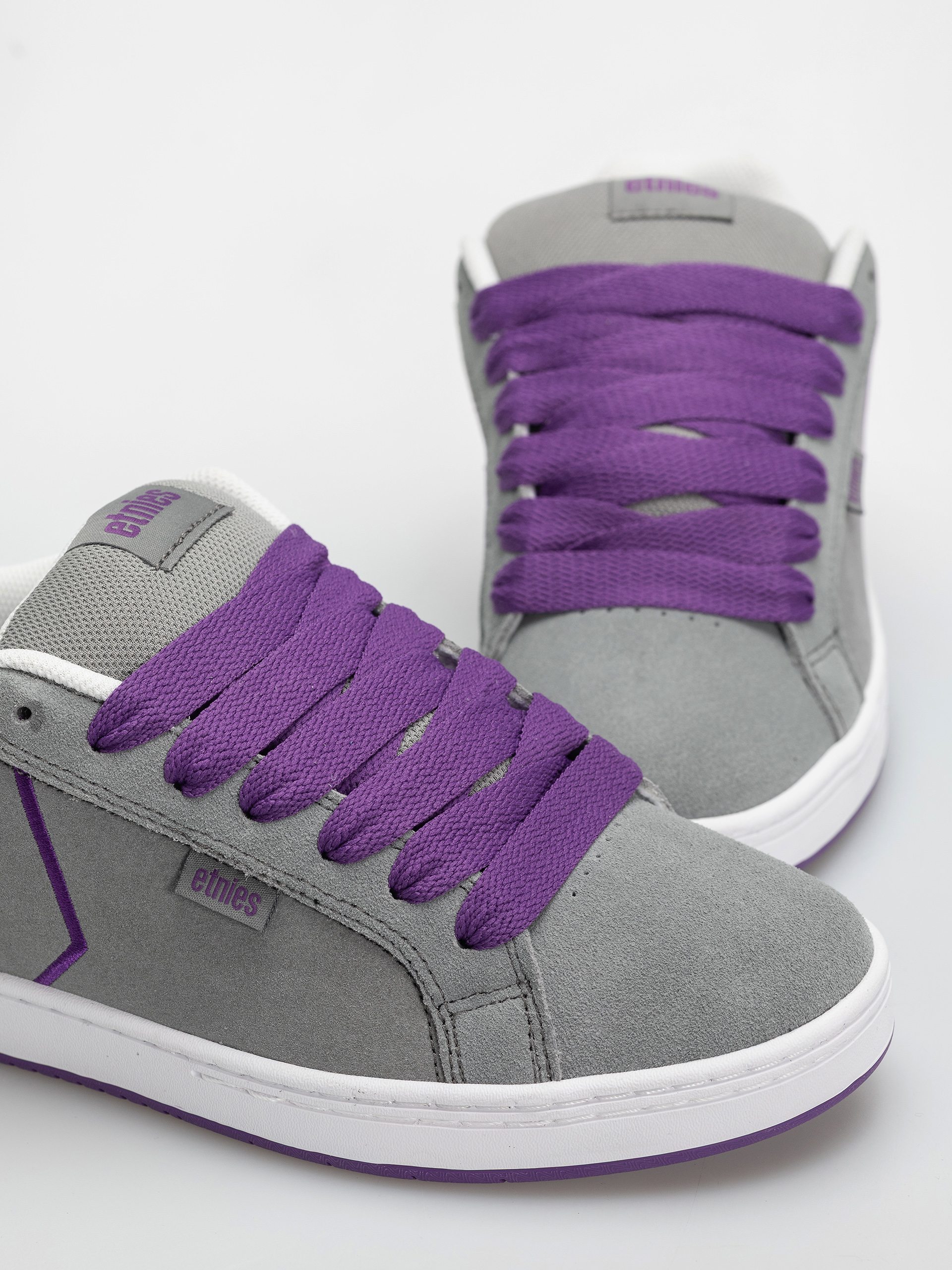 Обувки Etnies Fader (grey/purple)