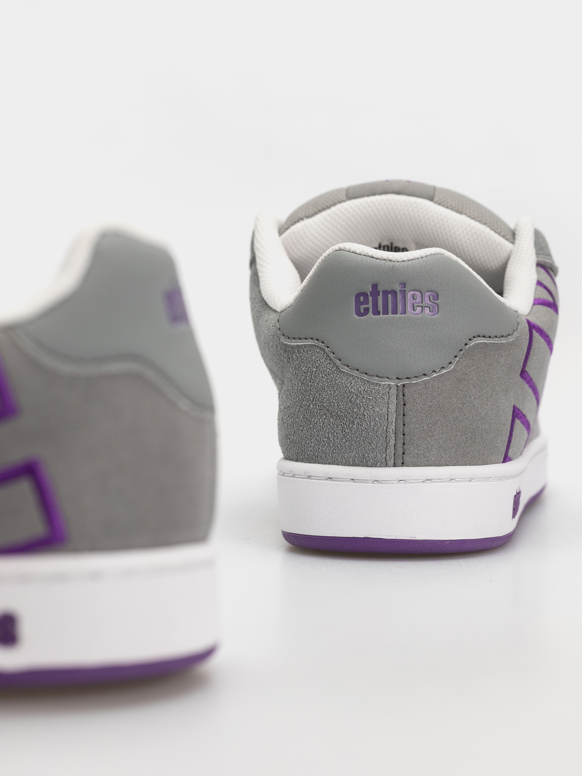 Обувки Etnies Fader (grey/purple)
