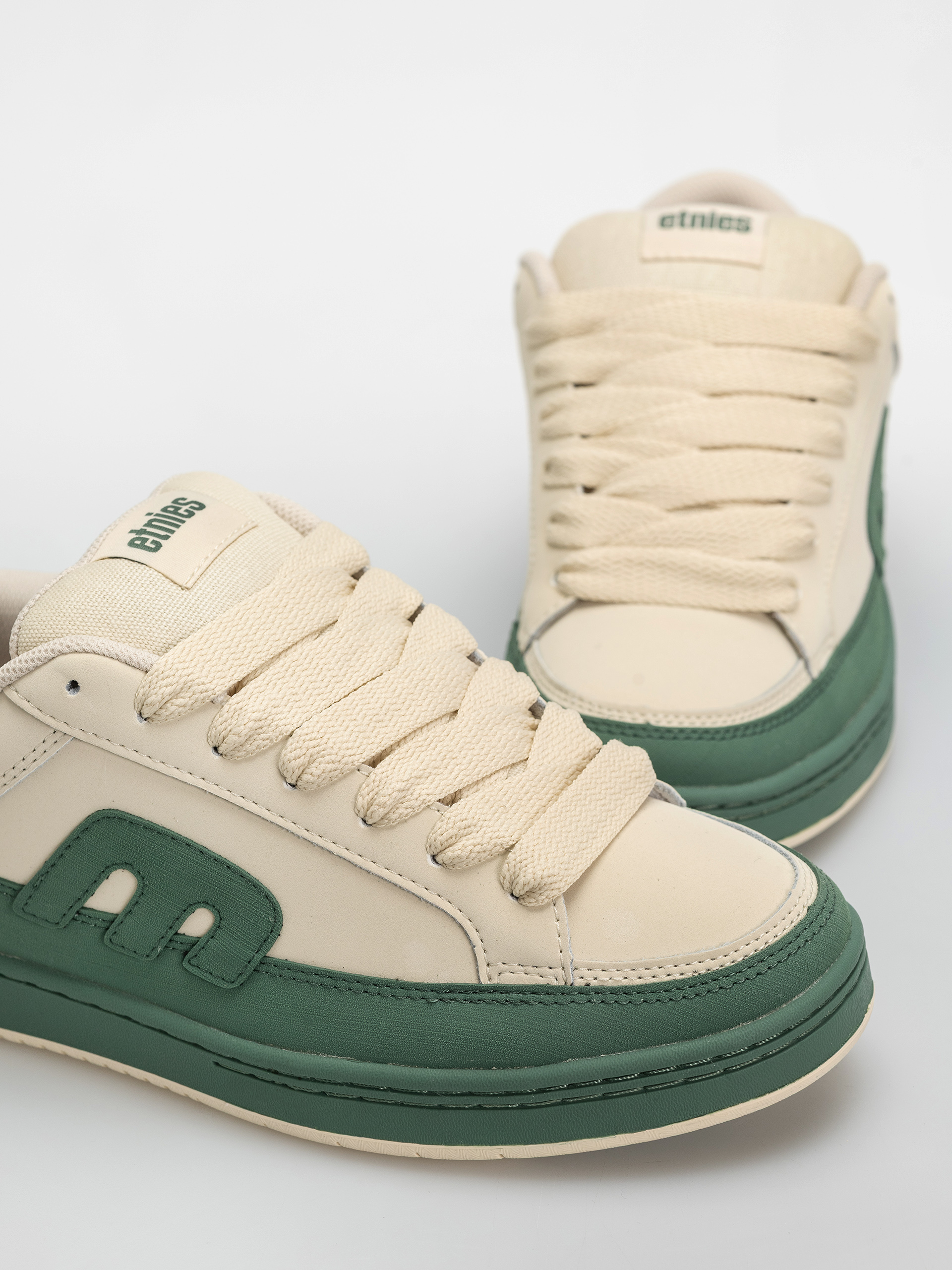 Обувки Etnies Kingpin 2K (tan/green)