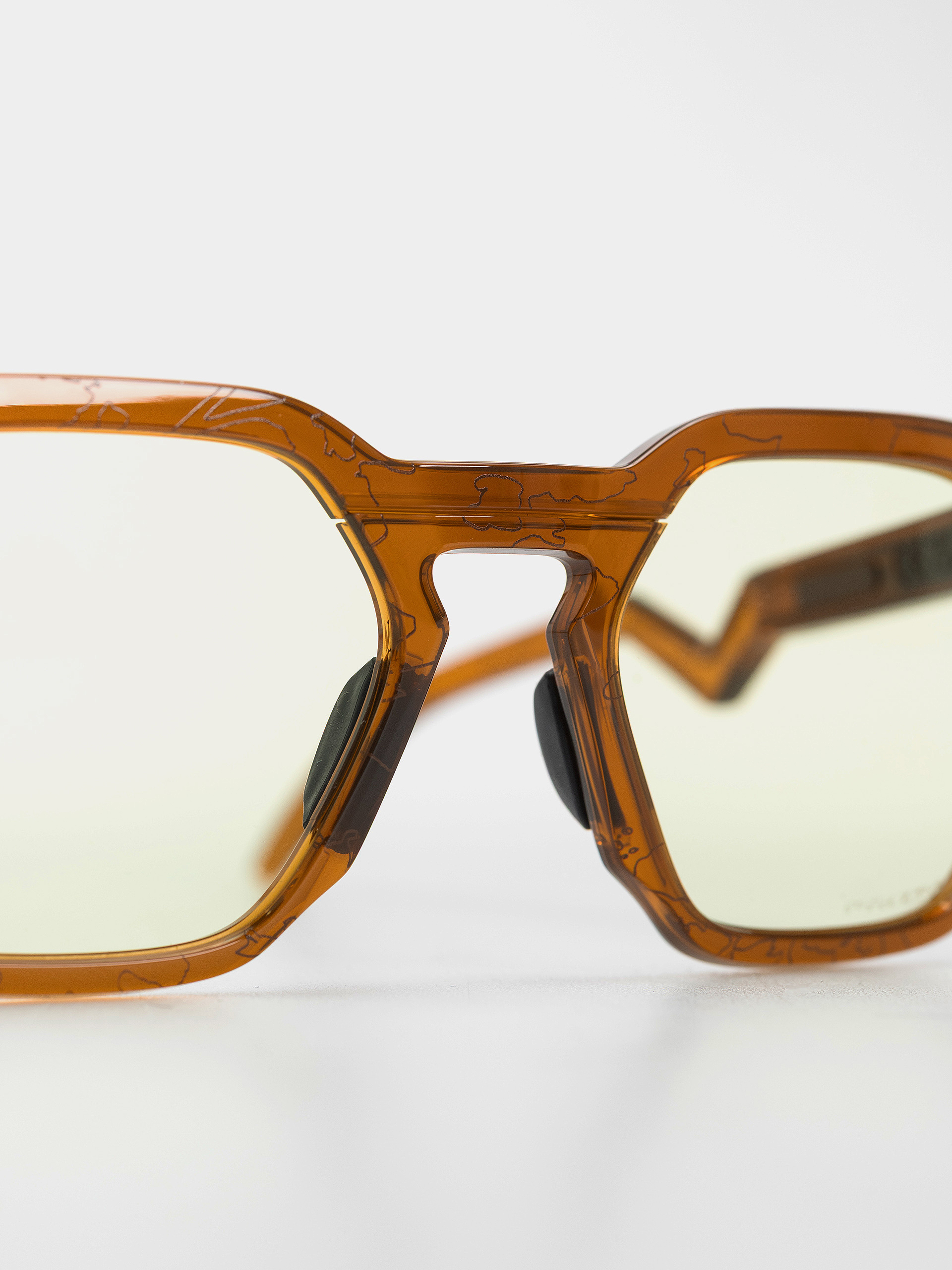 Слънчеви очила Oakley Hstn Sq (100t dark amber/prizm gaming)
