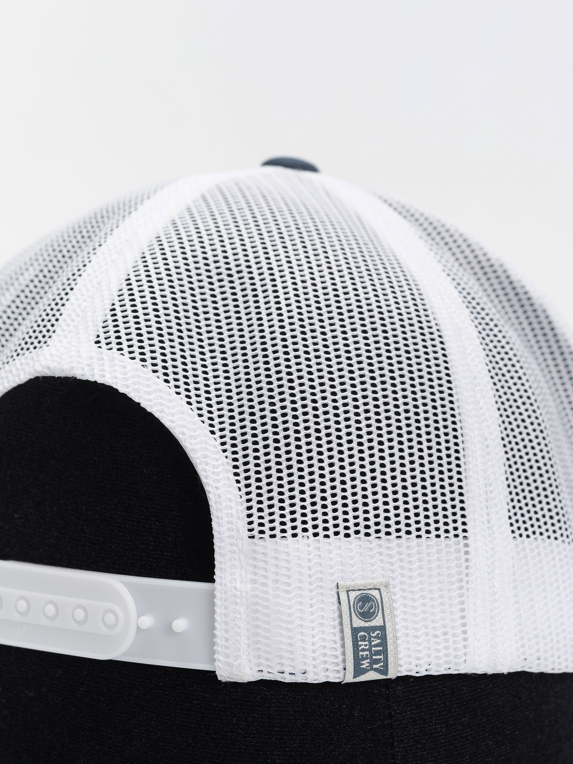 Шапка с козирка Salty Crew Big Game (navy white)