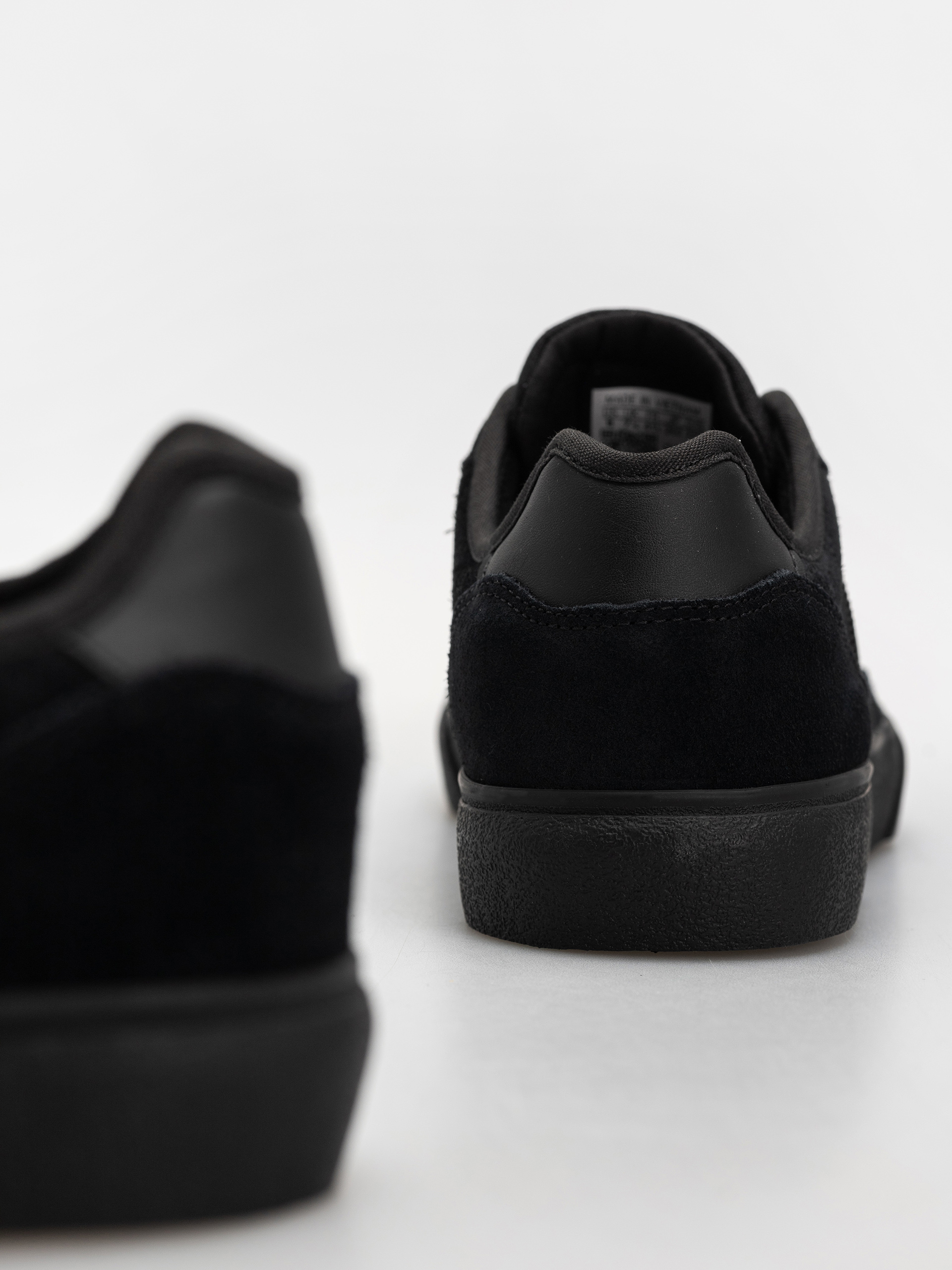 Обувки adidas Court Tns Premiere (cblack/cblack/cblack)
