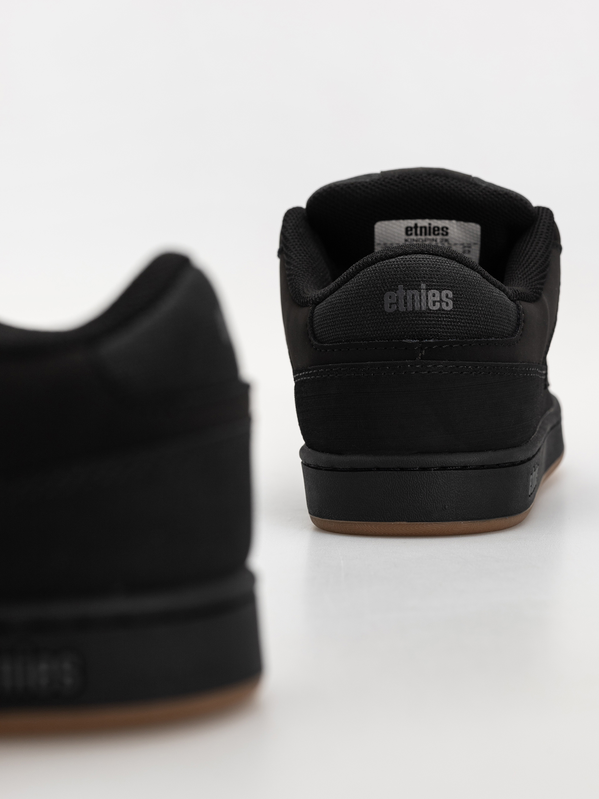 Обувки Etnies Kingpin 2K (black dirty wash)
