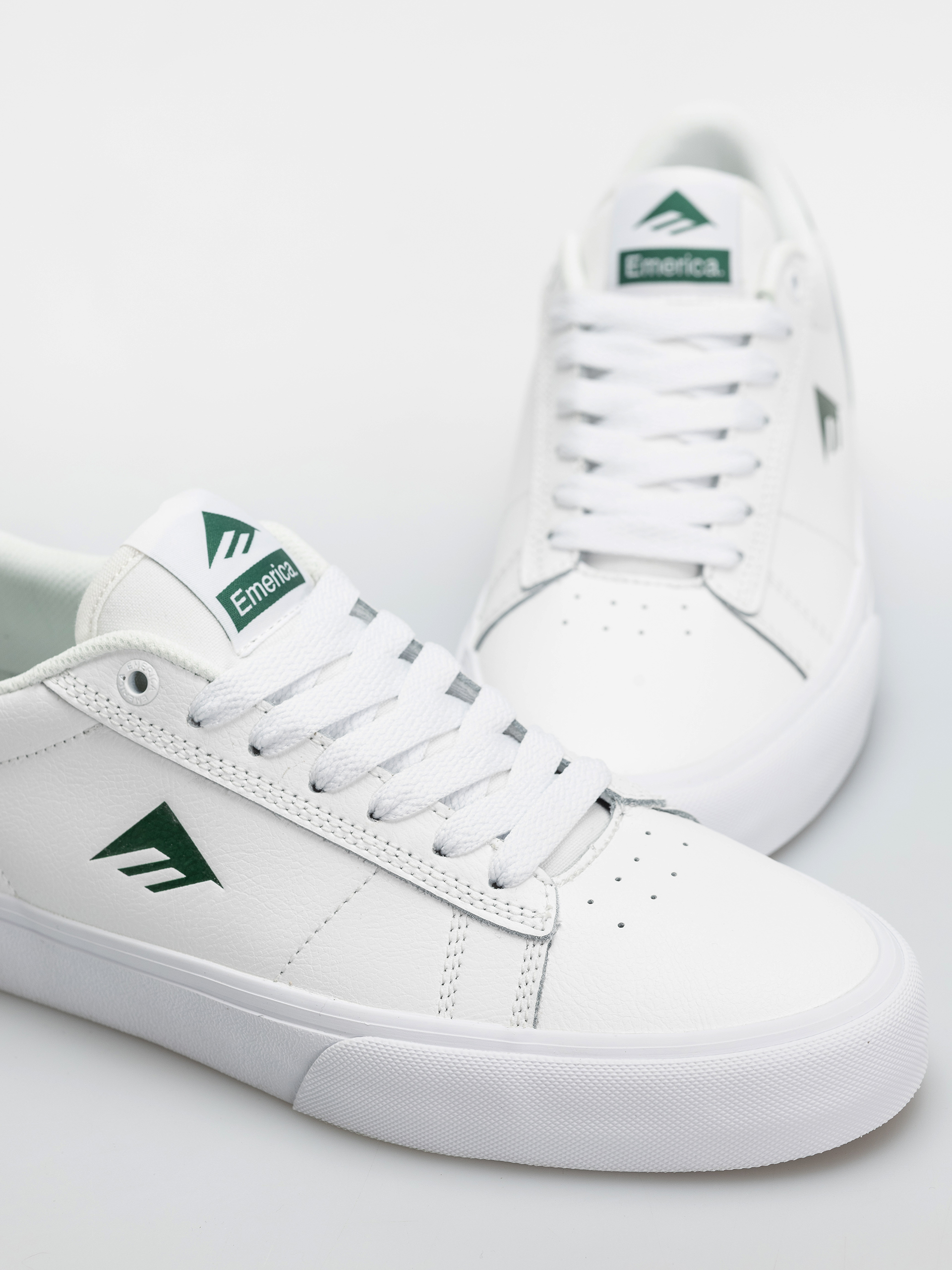 Обувки Emerica Moca (white/green)