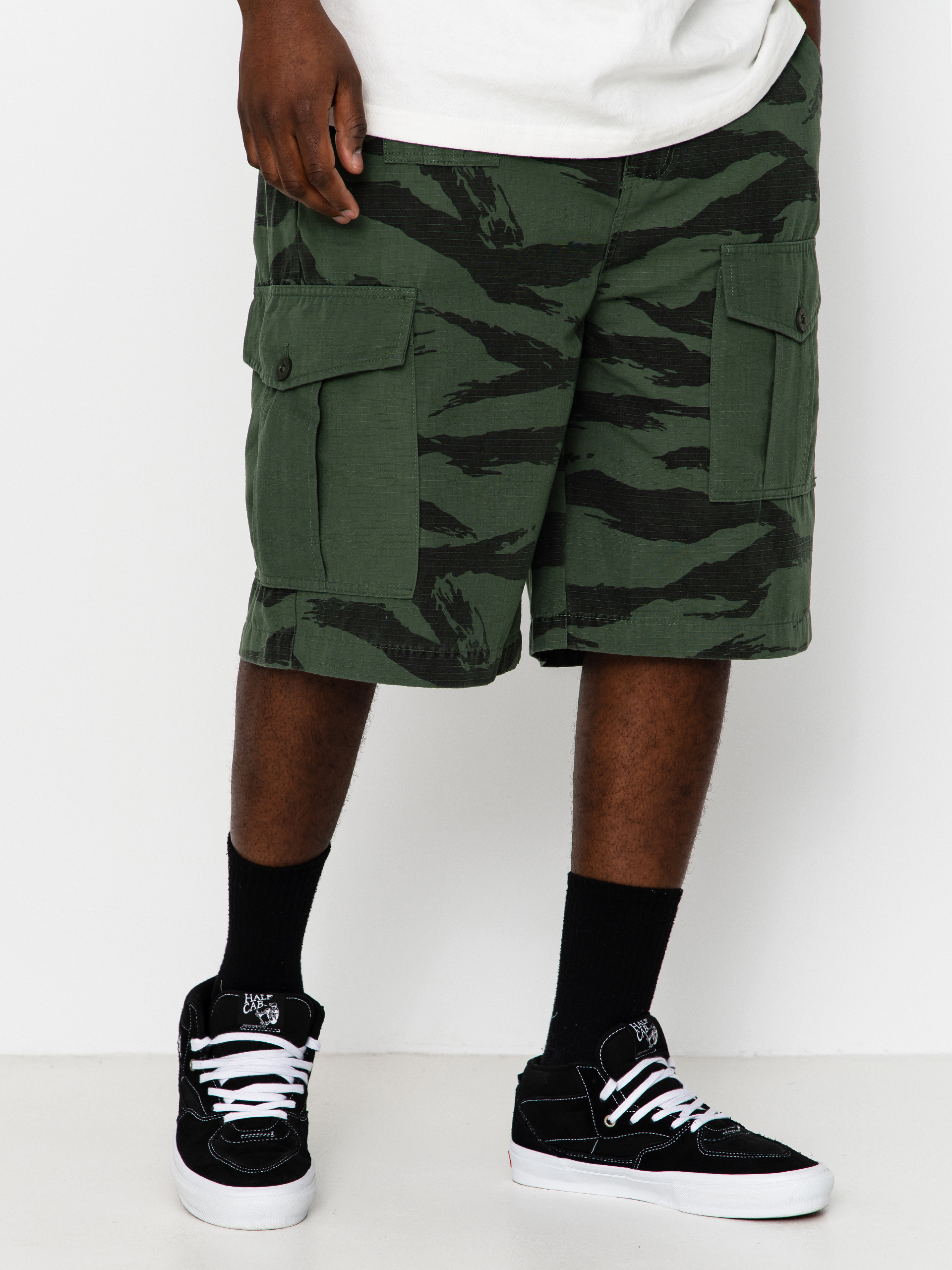Къси панталони RipNDip Camo (military green)