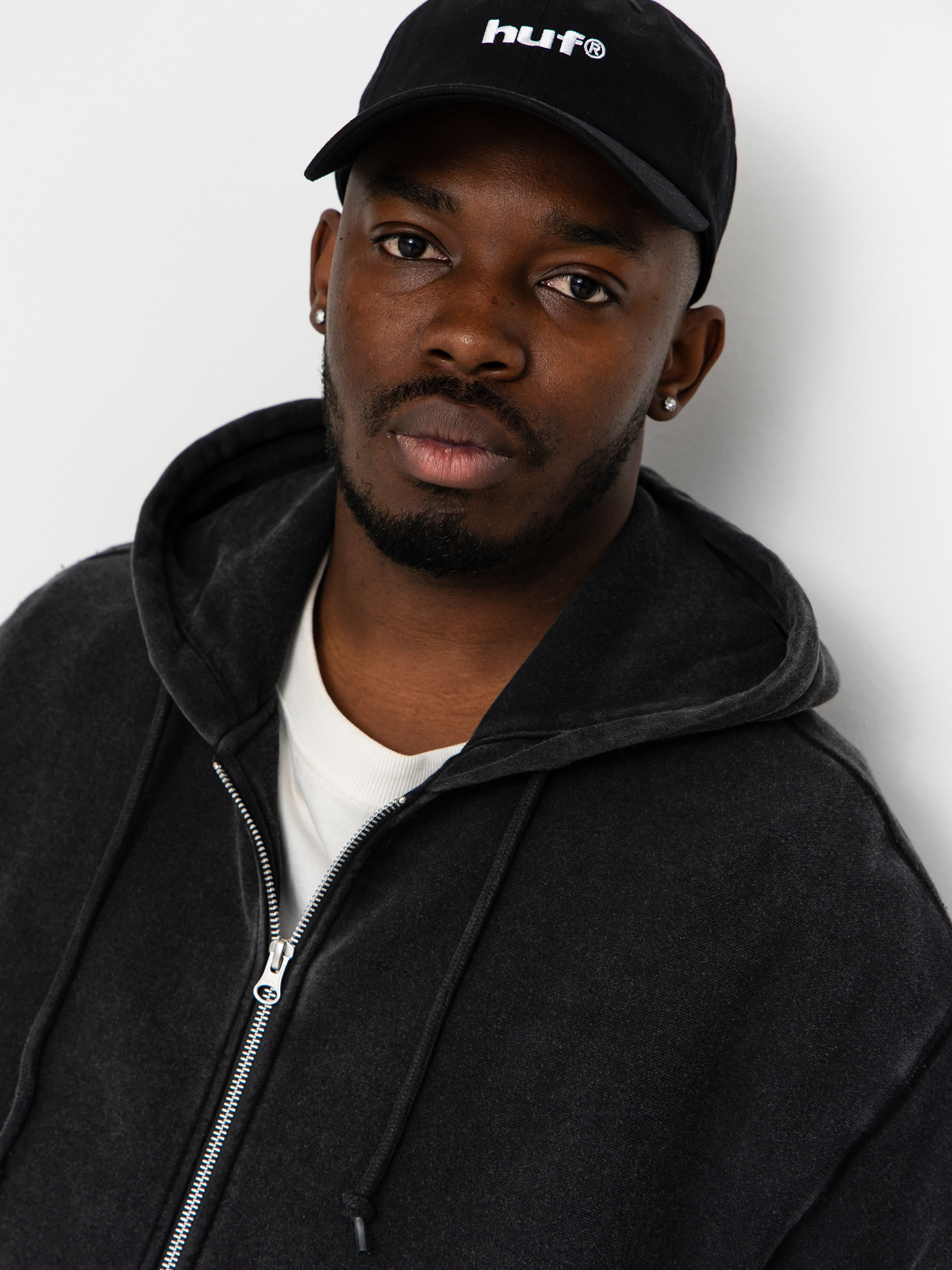 Суитшърт с качулка HUF Pacific Wash ZHD (black)