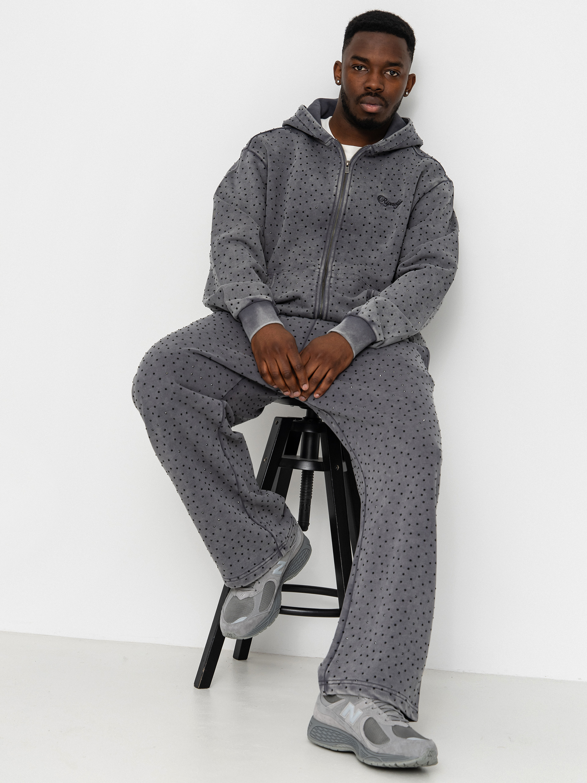 Суитшърт с качулка RipNDip Ripngems ZHD (charcoal wash)