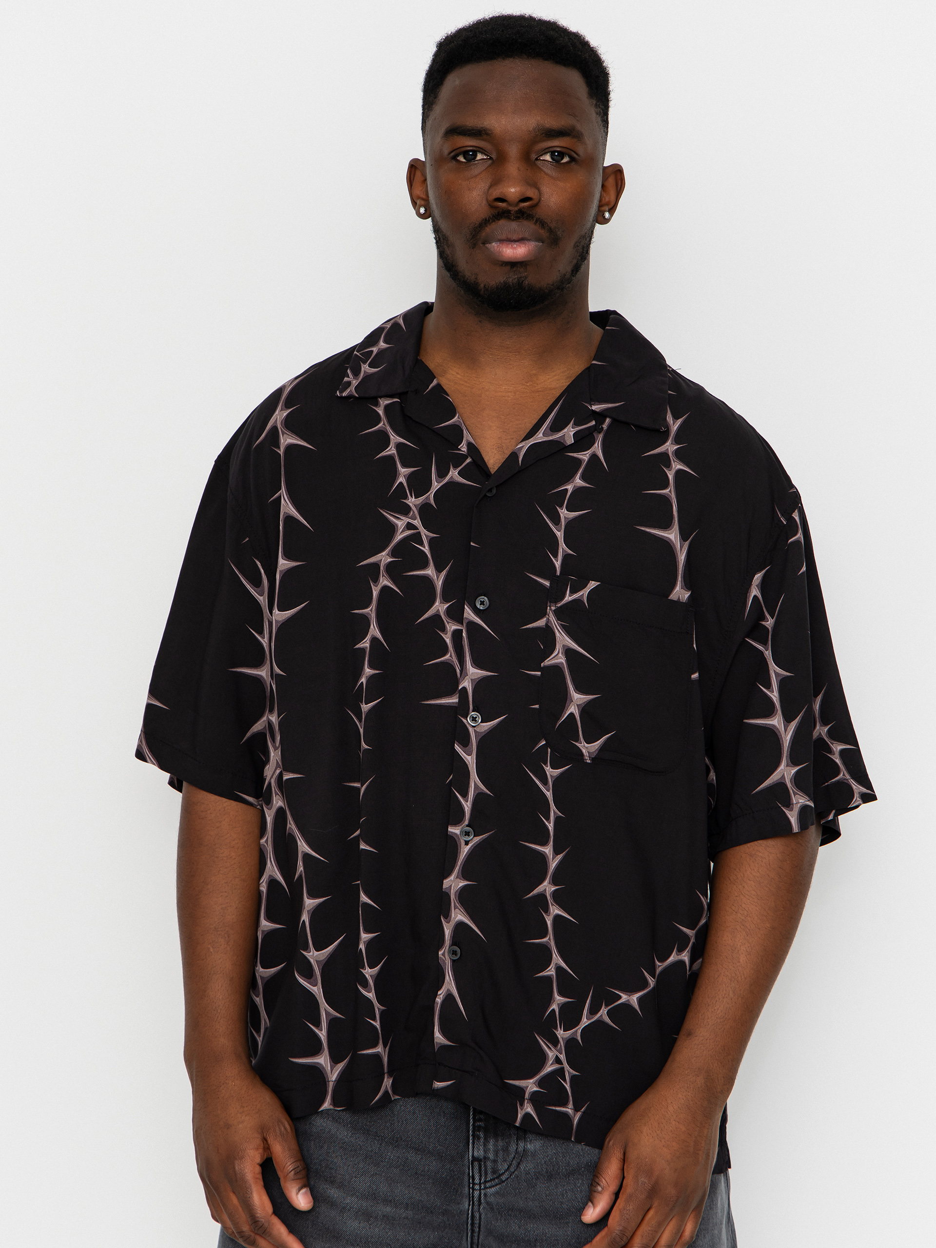 u0420u0438u0437u0430 Vans Van Doren Printed Camp (black)