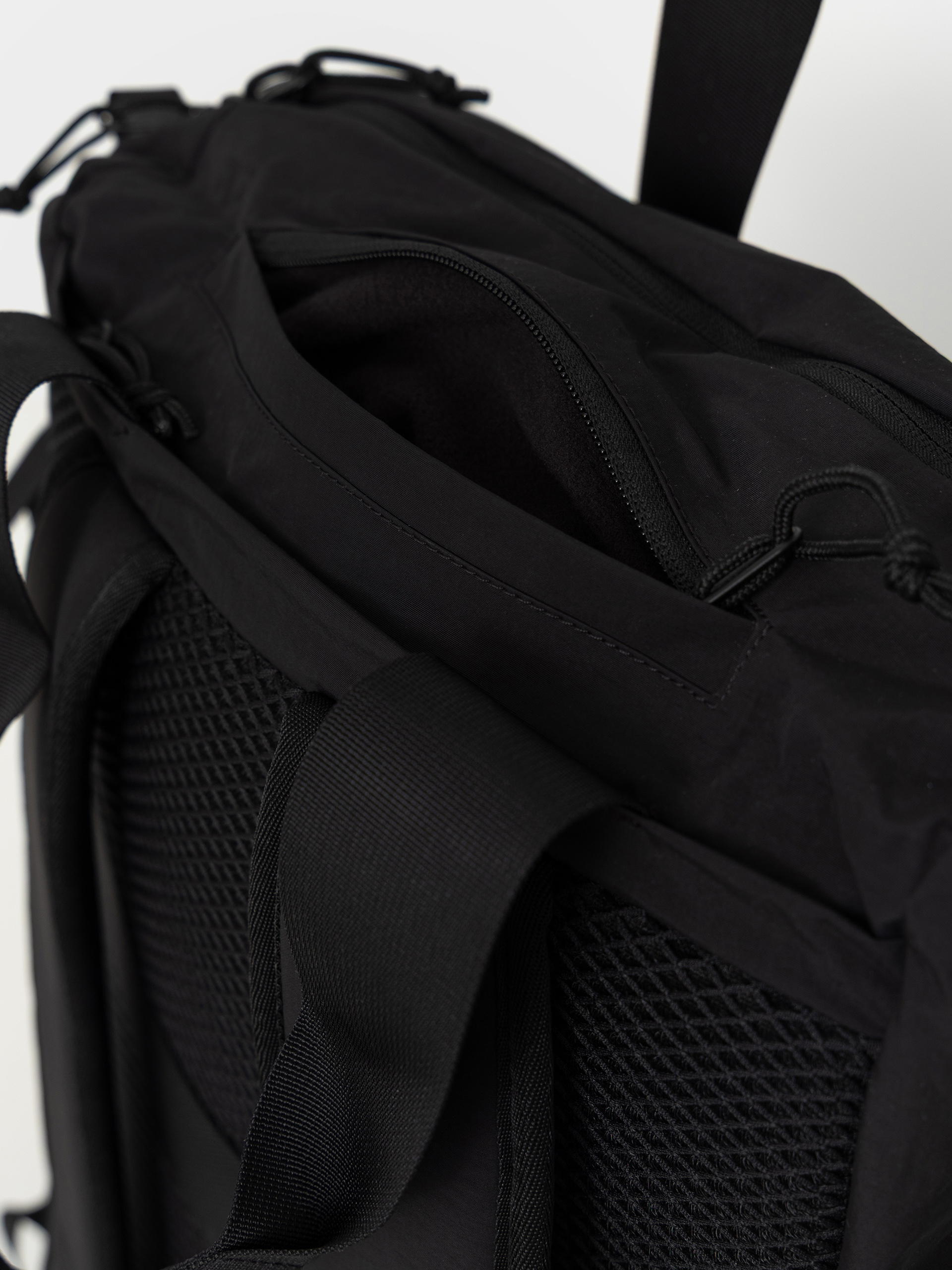 Раница Vans Wilder (black)