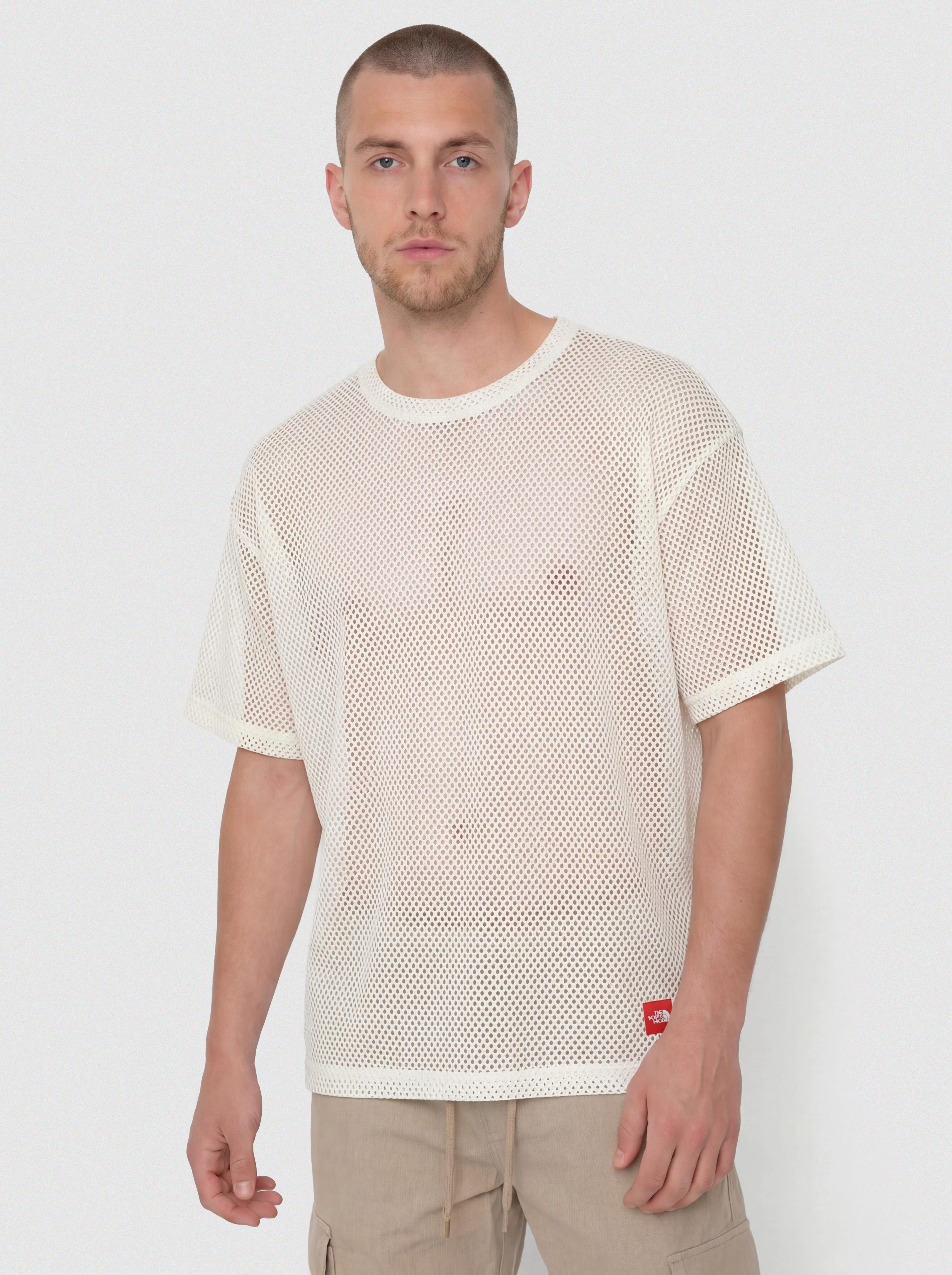 Тениска The North Face Tnf Red Box Mesh (white dune)