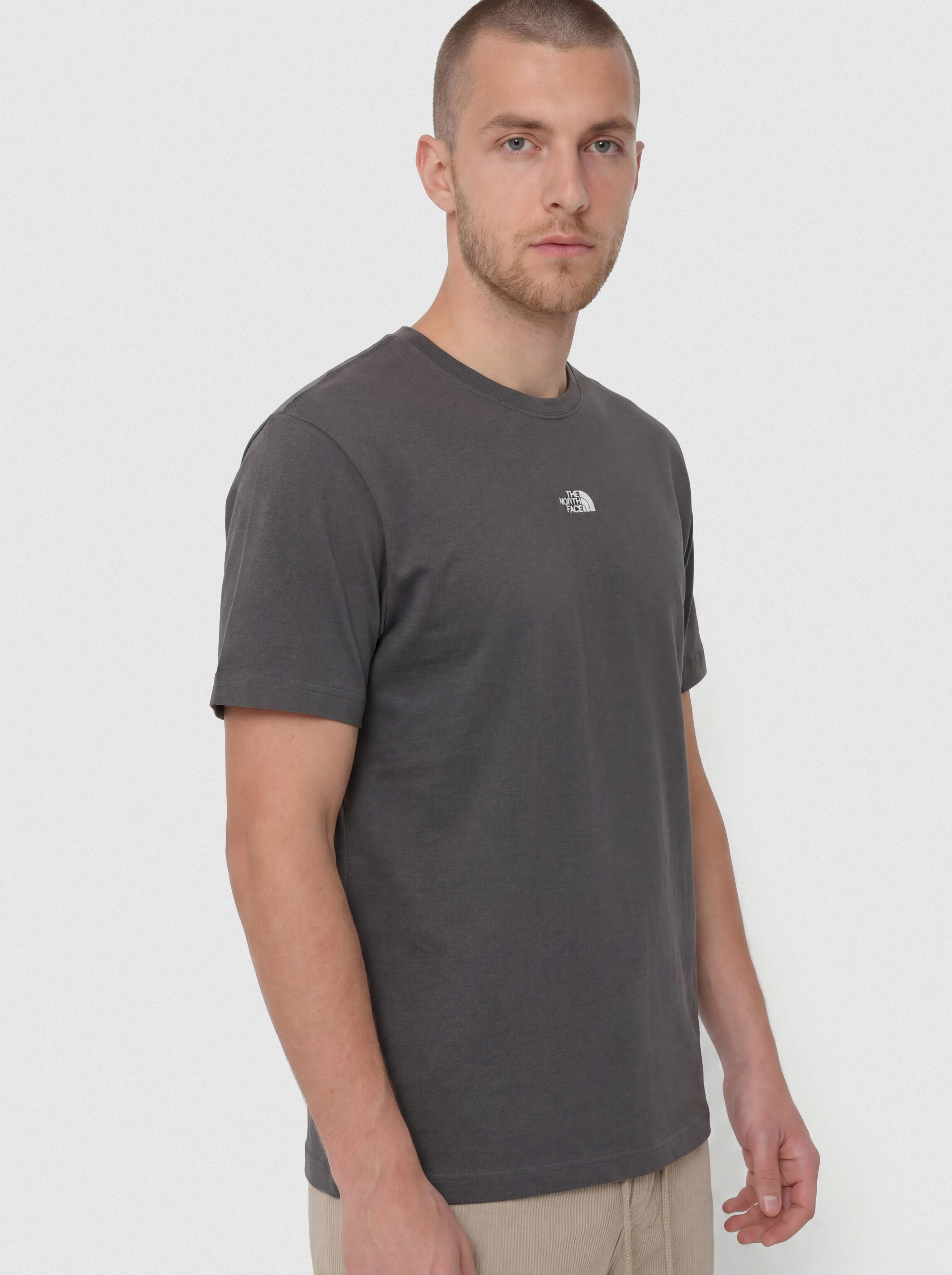 Тениска The North Face Essential Center Logo Relaxed