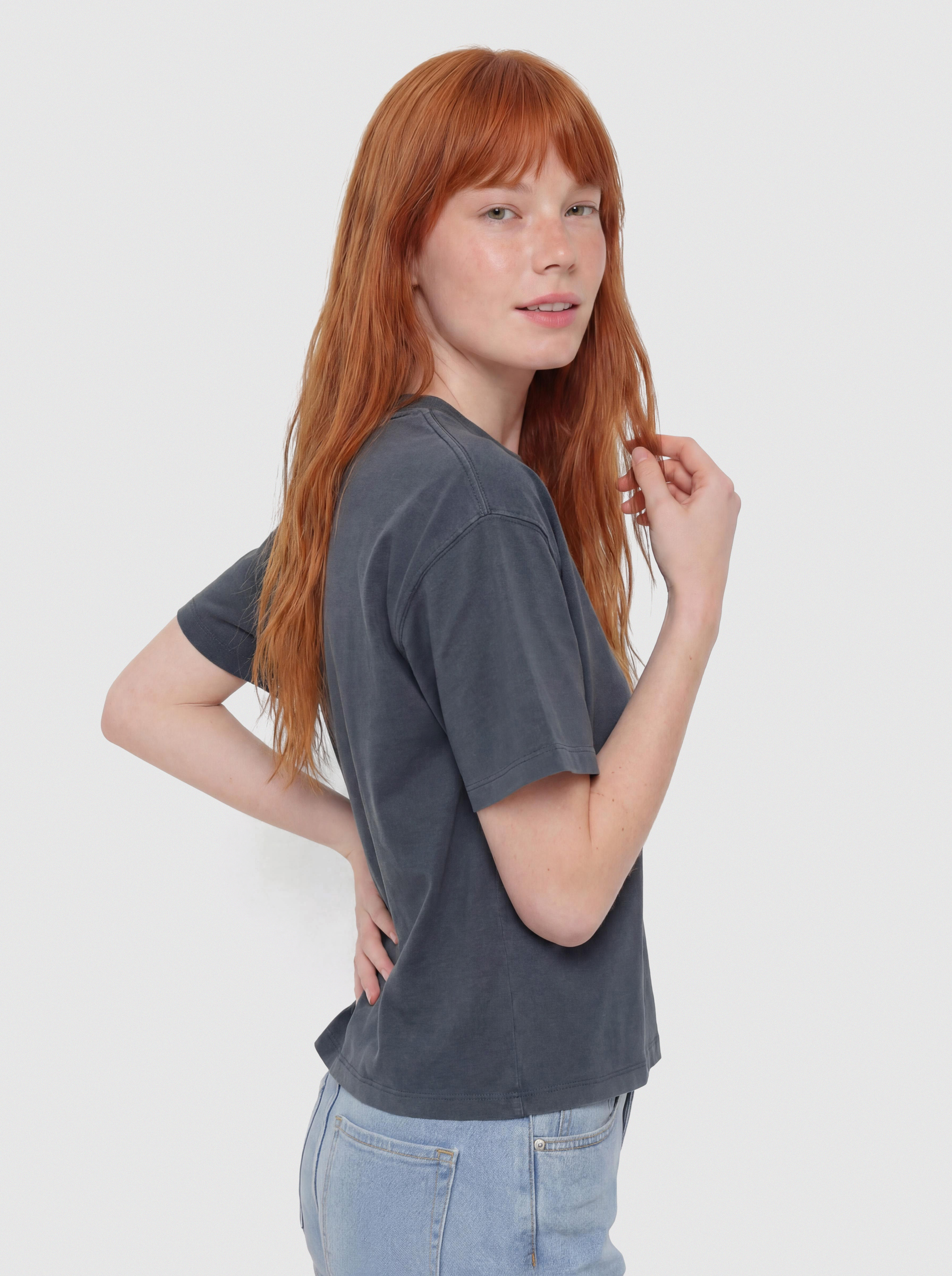 Тениска Carhartt WIP Benton Wmn (carbon)