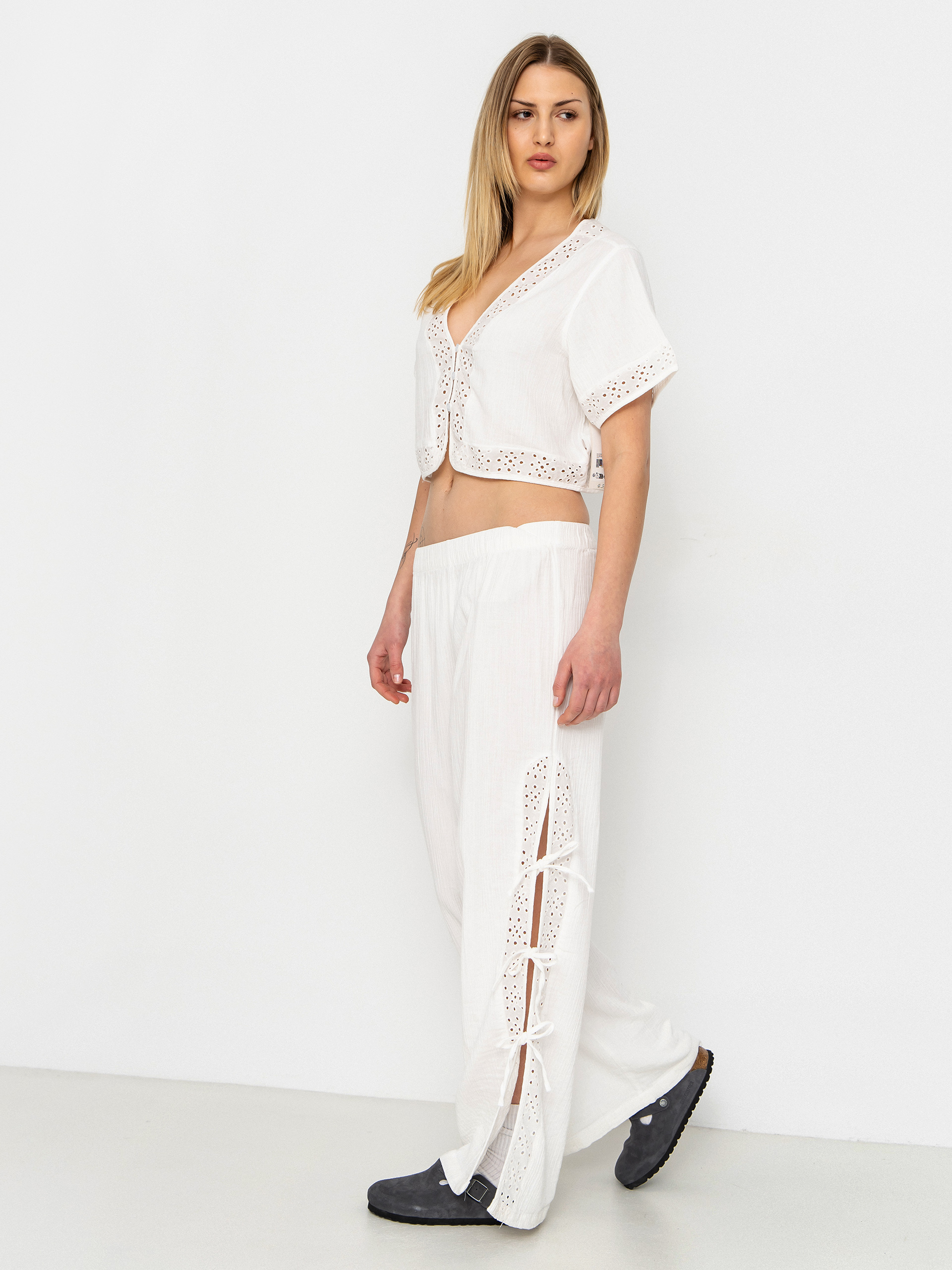 Риза Brixton Seaside Eyelet Top Wmn (off white eyelet)