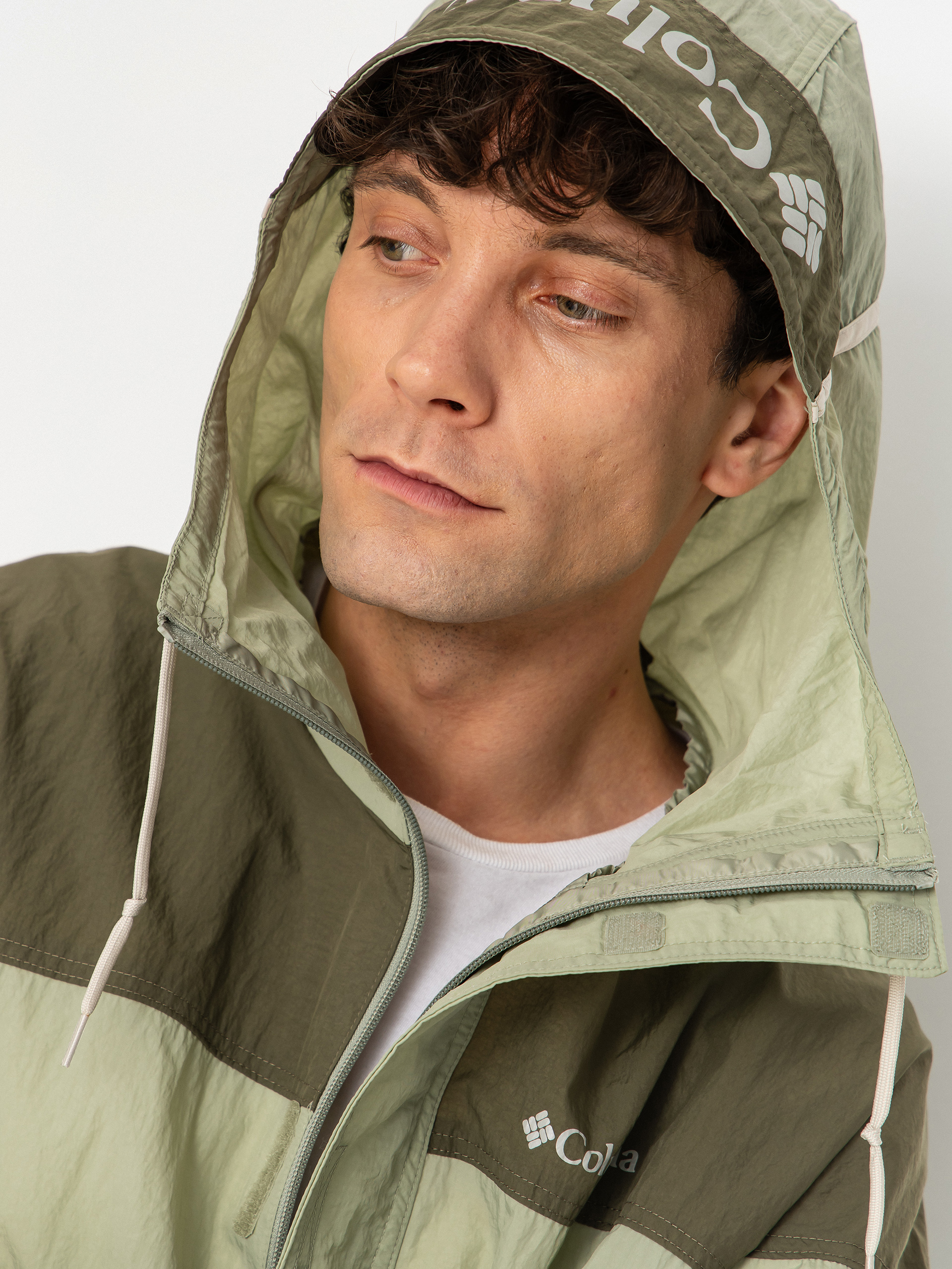 Яке Columbia Challenger II Windbreaker (safari/stone green)