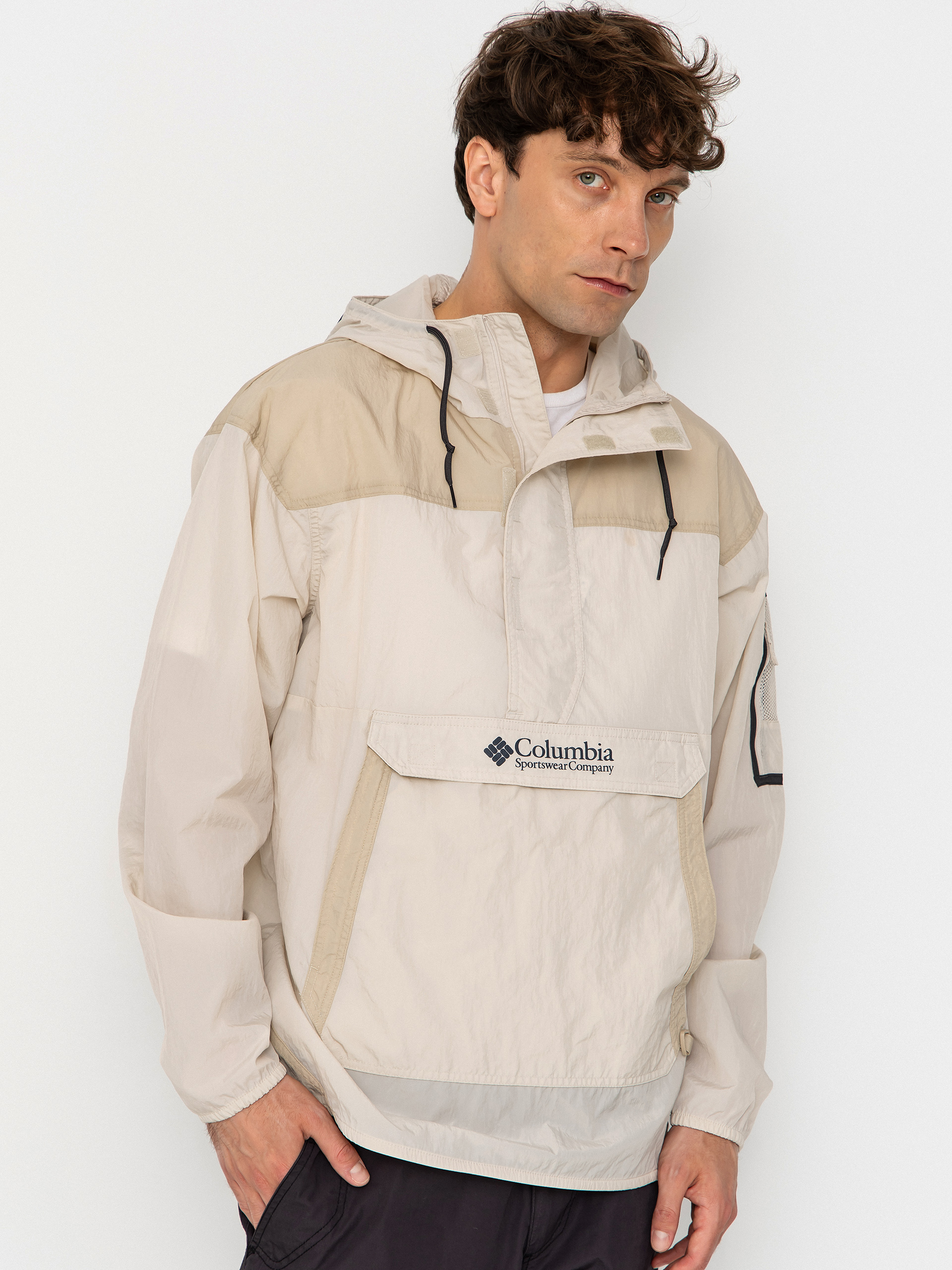 Яке Columbia Challenger Windbreaker Anorak (dark stone/ancient fossil)