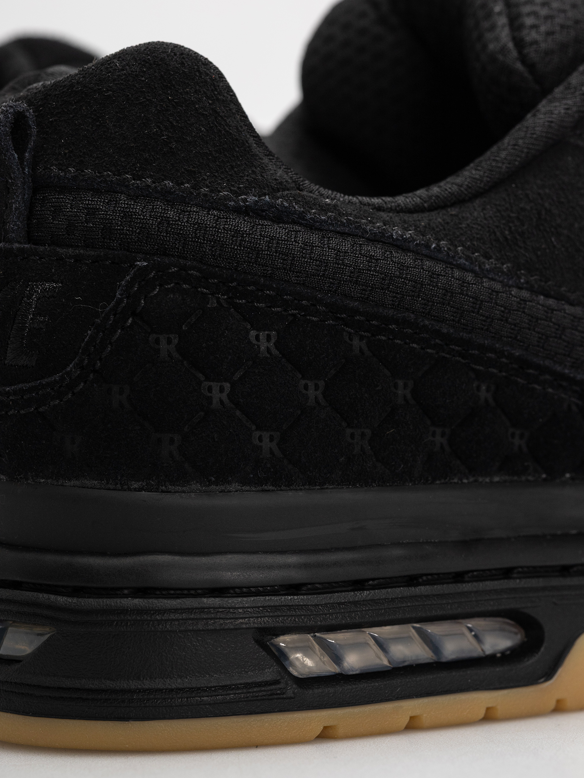 Обувки Nike SB Paul Rodriguez Zoom Air Low (black/black/black/gum light brown)