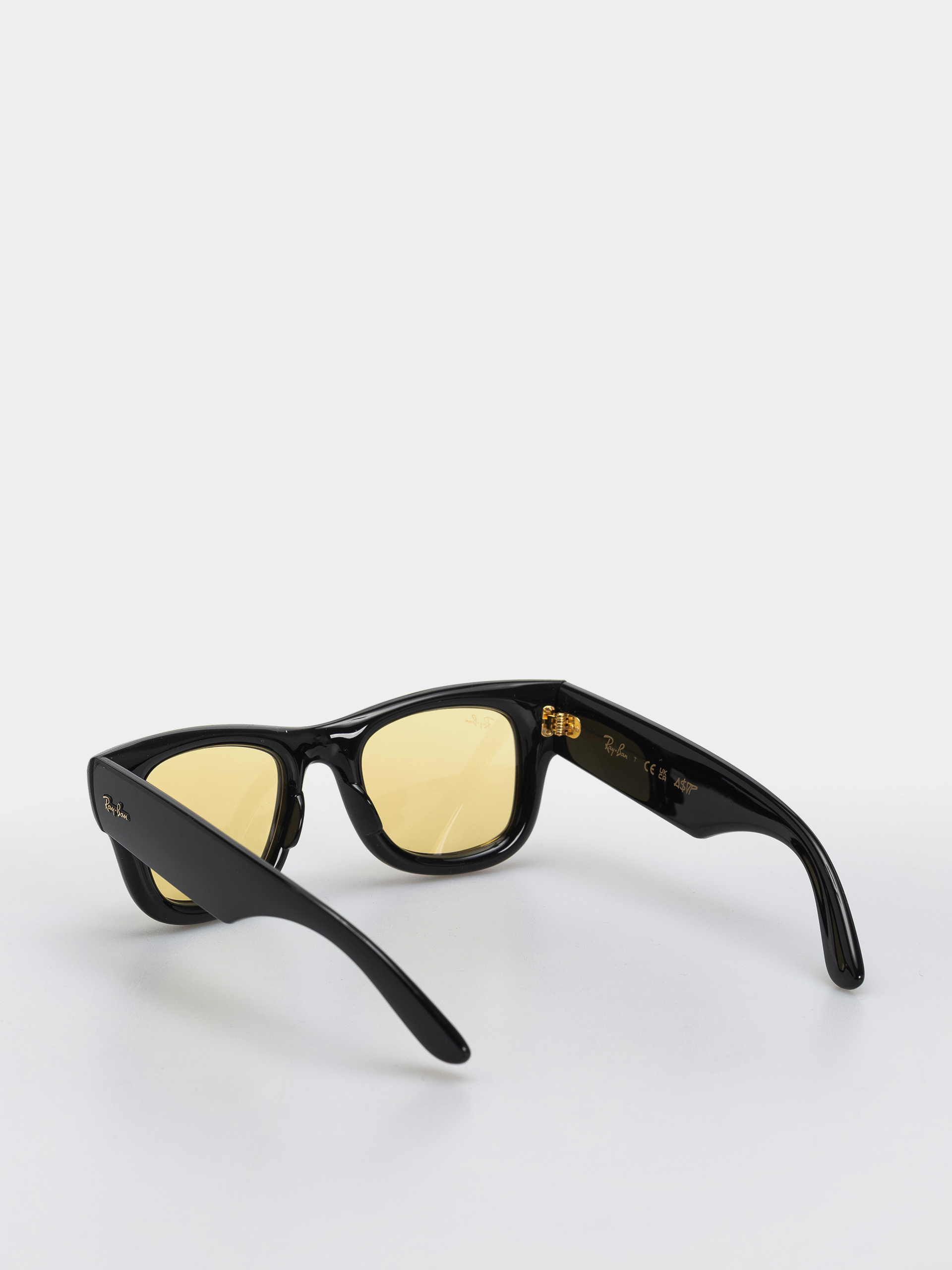 Слънчеви очила Ray-Ban Wayfarer Puffer (polerowany czarny/żółty)