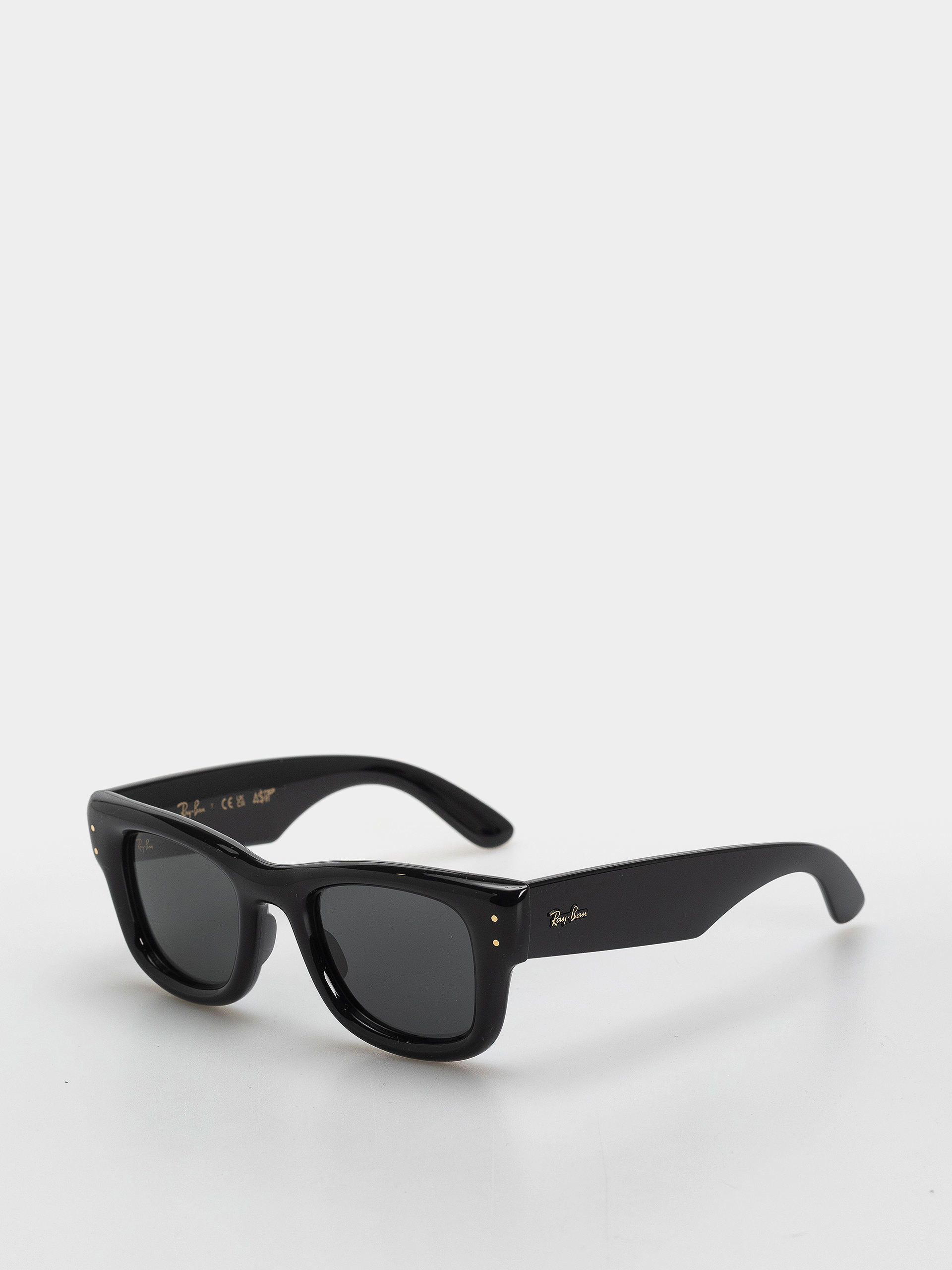 u0421u043bu044au043du0447u0435u0432u0438 u043eu0447u0438u043bu0430 Ray-Ban Wayfarer Puffer (polerowany czarny/ultra czarny)