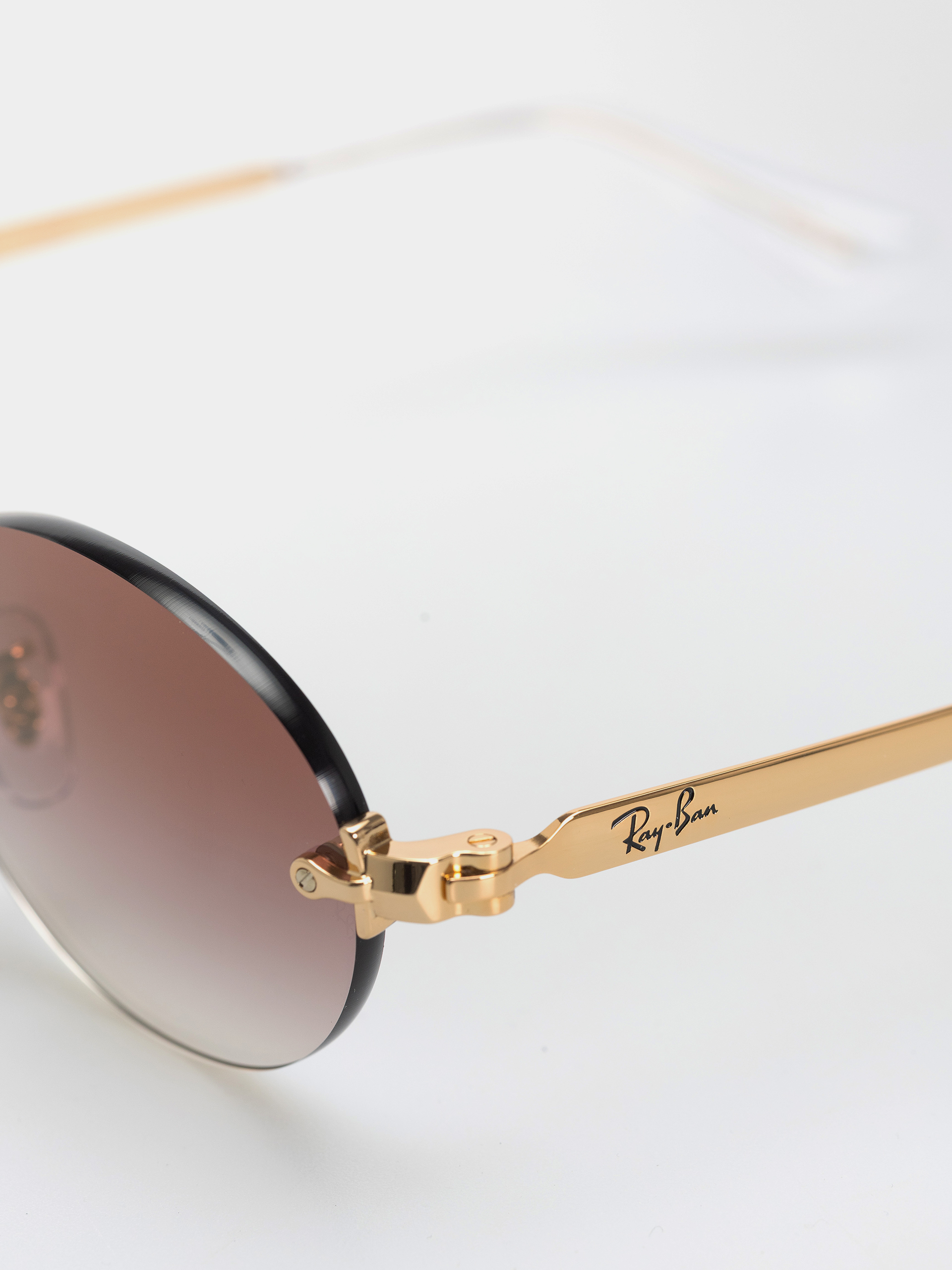 Слънчеви очила Ray-Ban Rb3929 By A$Ap Rocky (polerowany złoto arista/przezroczysty ciemnopurpurowy gradalny)