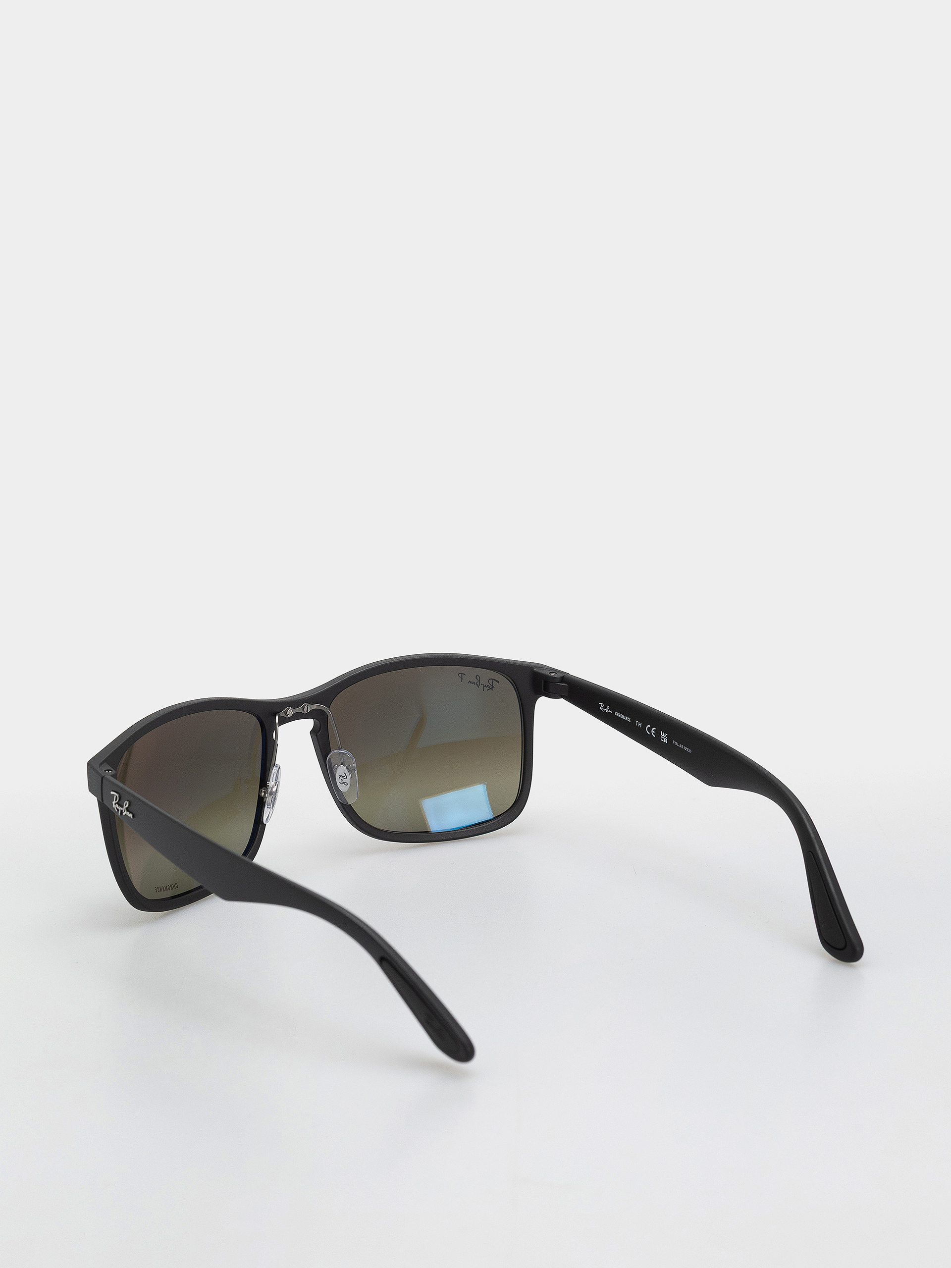 Слънчеви очила Ray-Ban Rb4264 Polarized (matowy czarny/silver polarized)