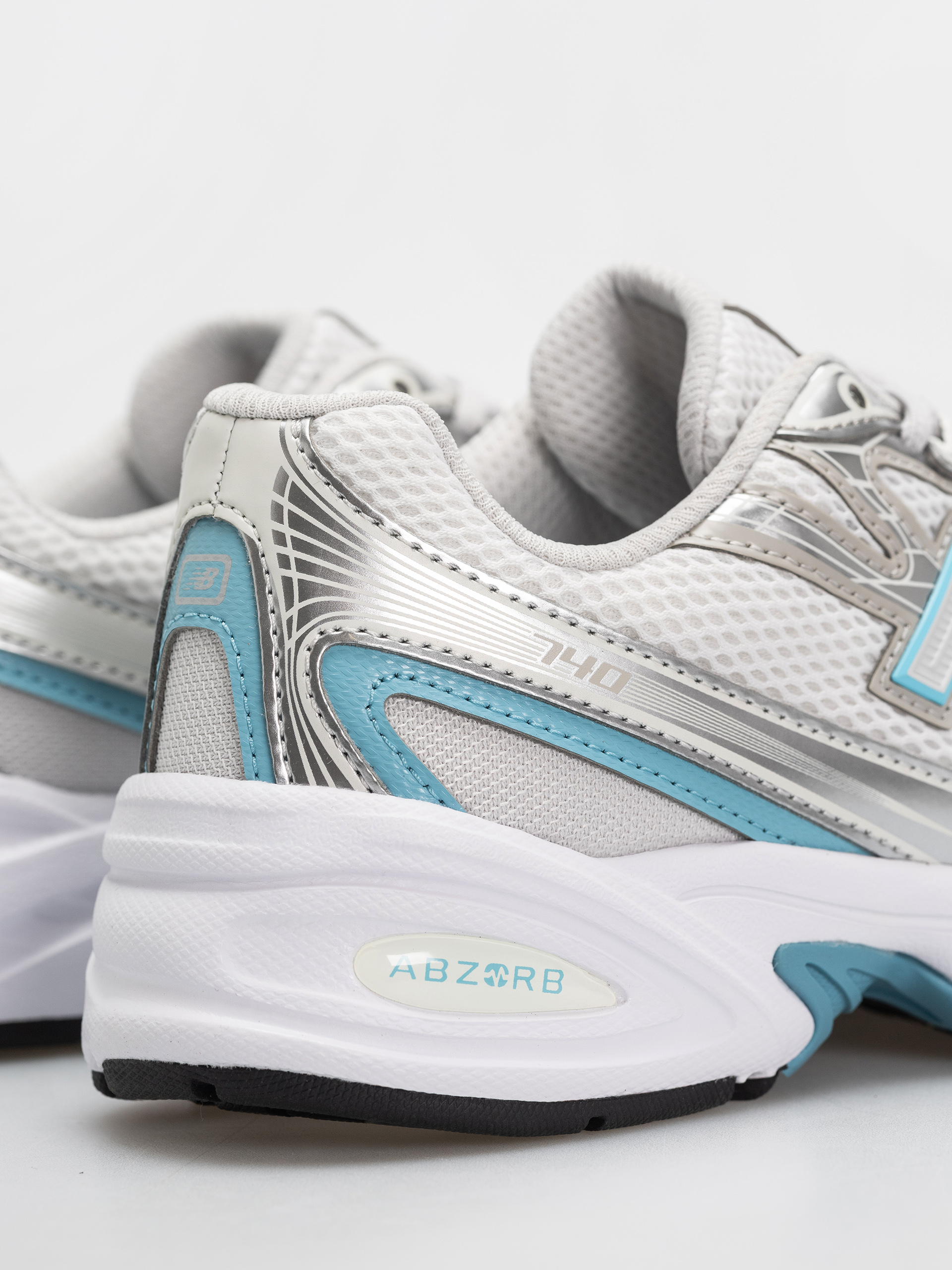 Обувки New Balance 740 JR (grey matter/taffy blue)