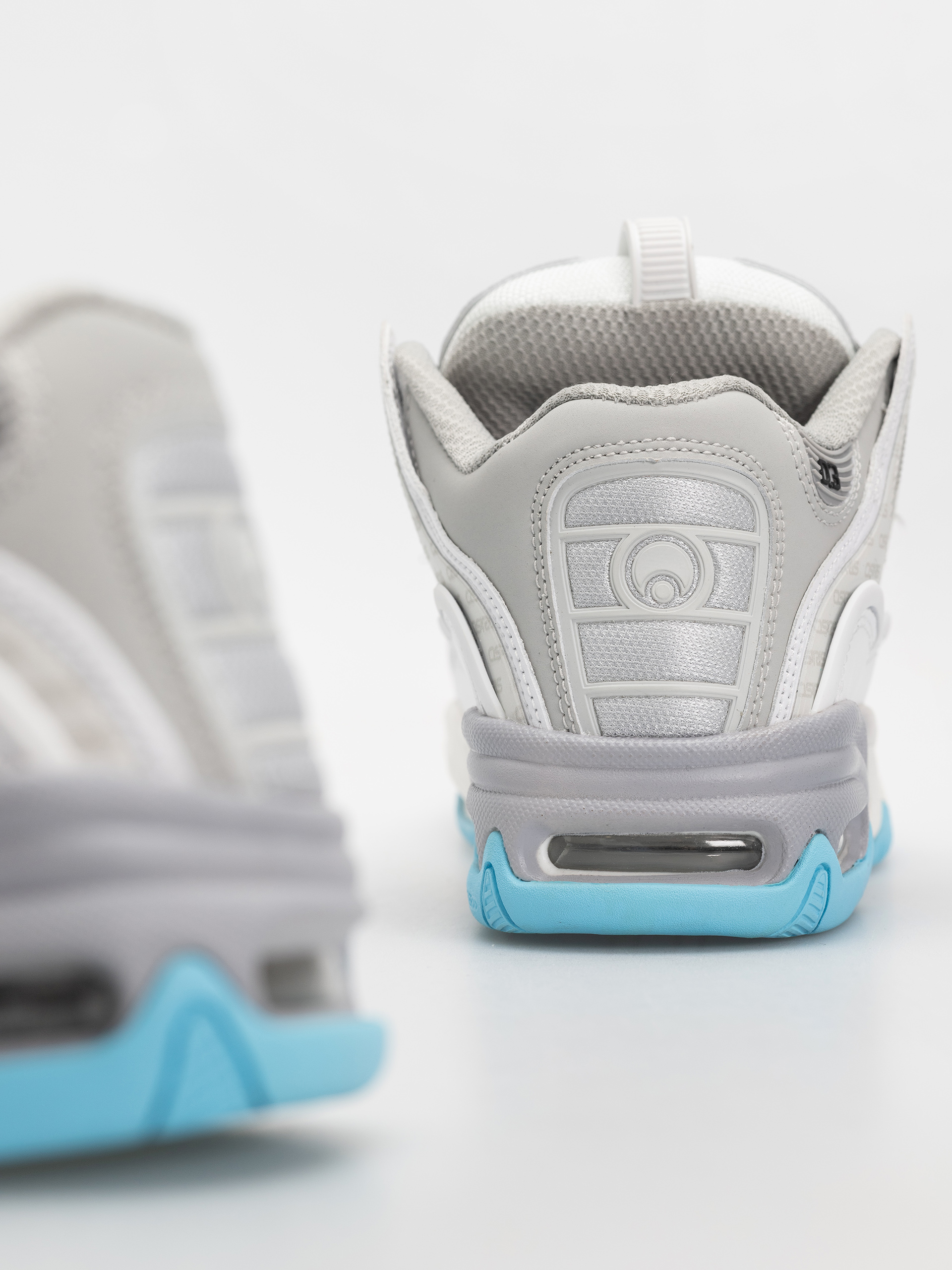 Обувки Osiris D3 2001 (white/grey/baby blue)
