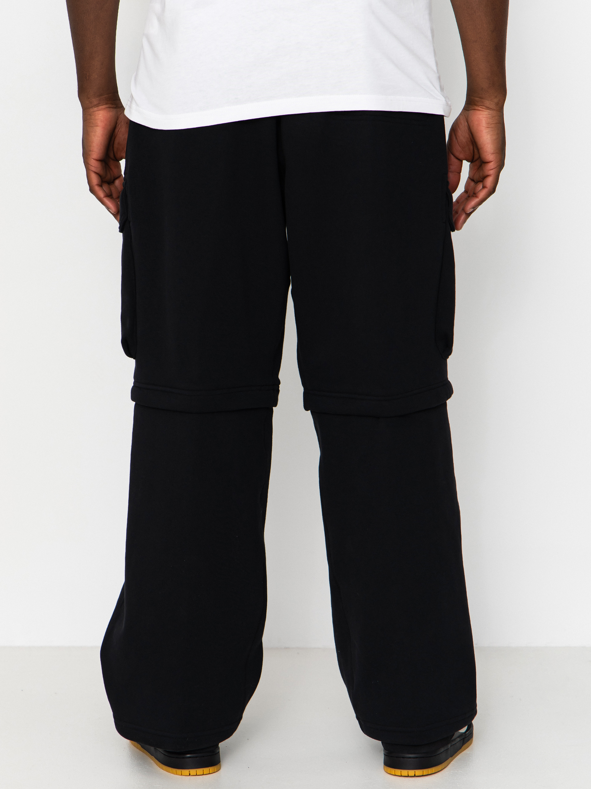 Панталони Nike SB Ishod Cargo (black)