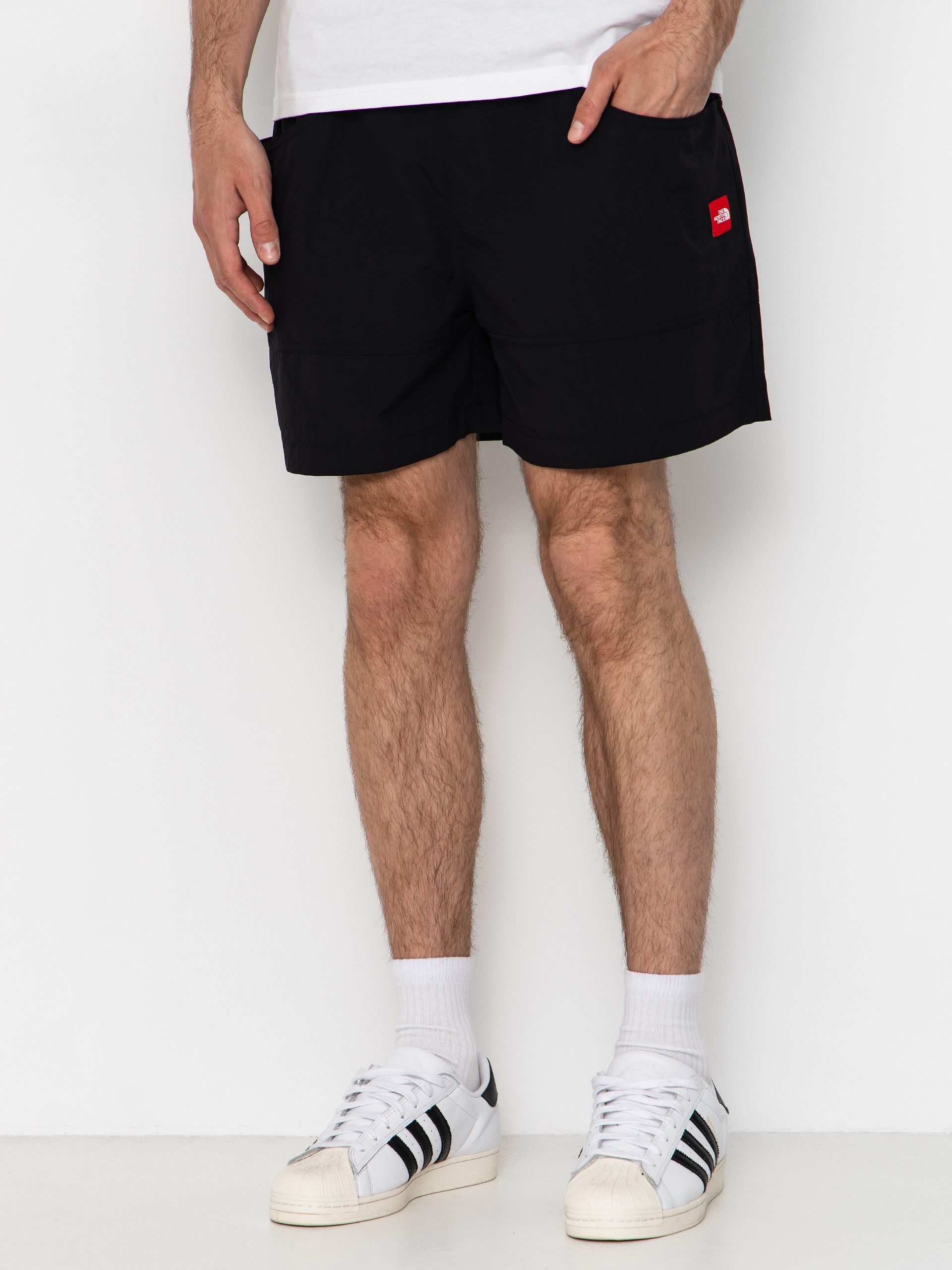 Къси панталони The North Face Tnf Red Box Nylon Belted (tnf black)