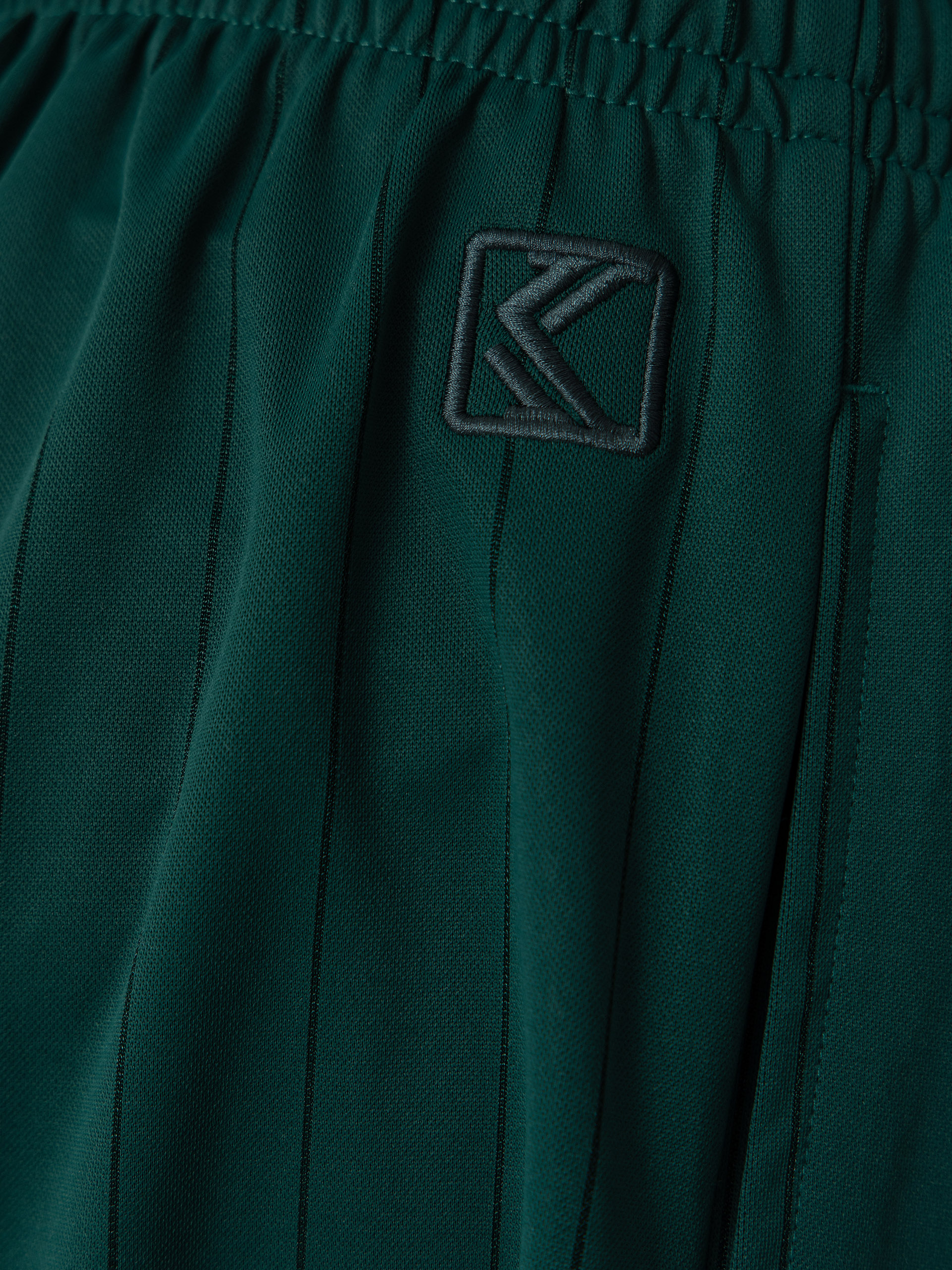Къси панталони Karl Kani Insignia Shadow Pinstripe Soccer (green)