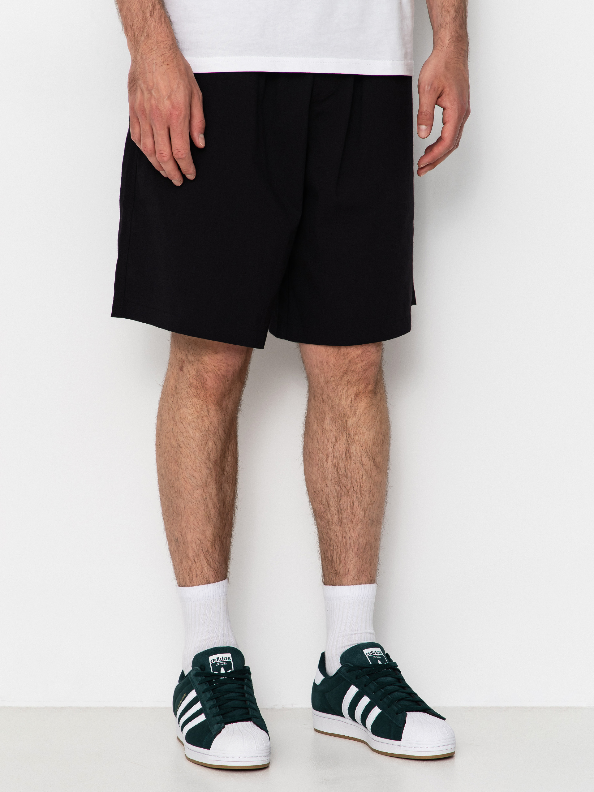 Къси панталони adidas Skate (black)