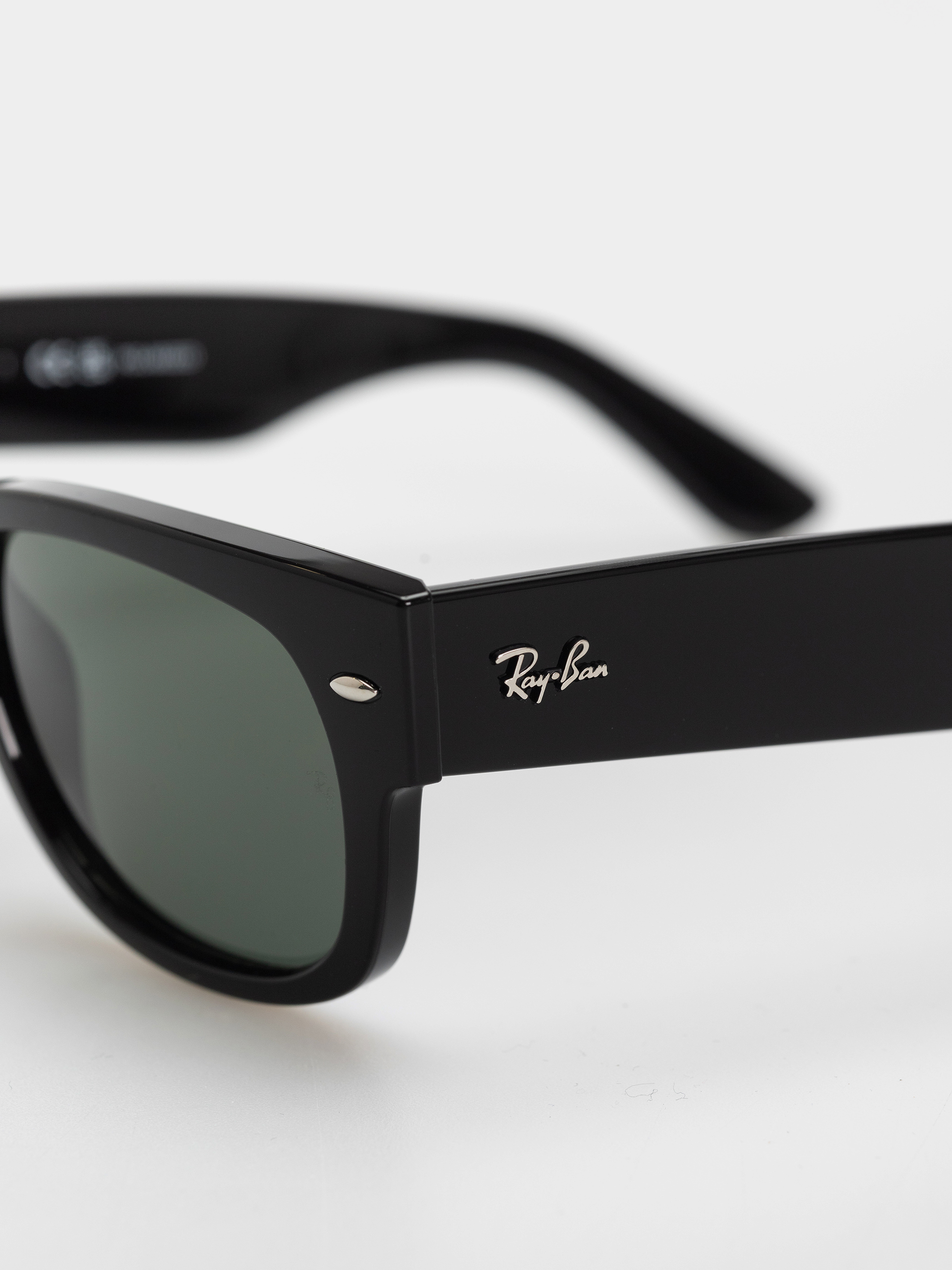 Слънчеви очила Ray-Ban Mega Wayfarer Ii (polerowany czarny/zielone z polaryzacją)
