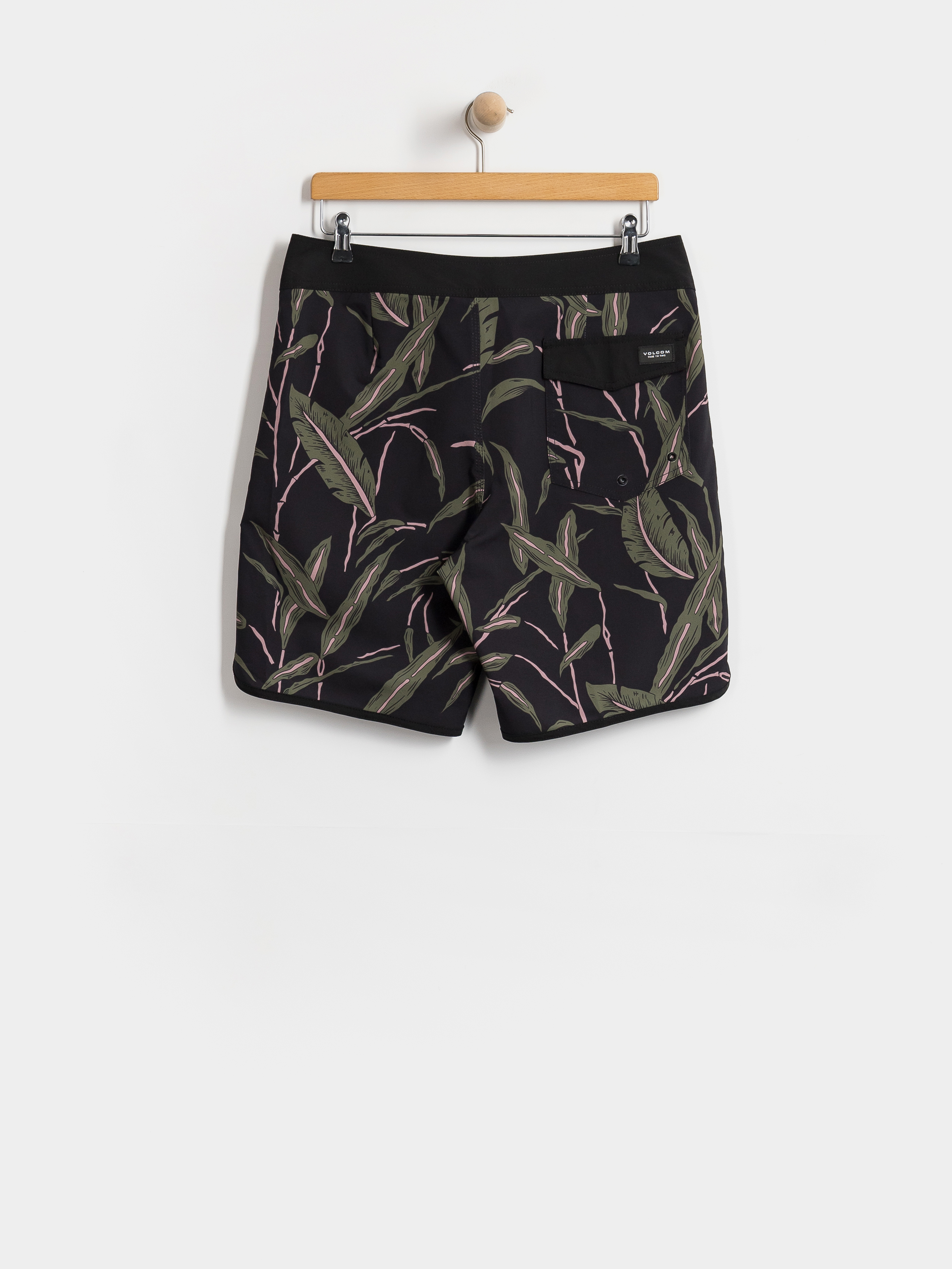 Плажни къси панталони Volcom Encounter Scallop Mod 19 (black)