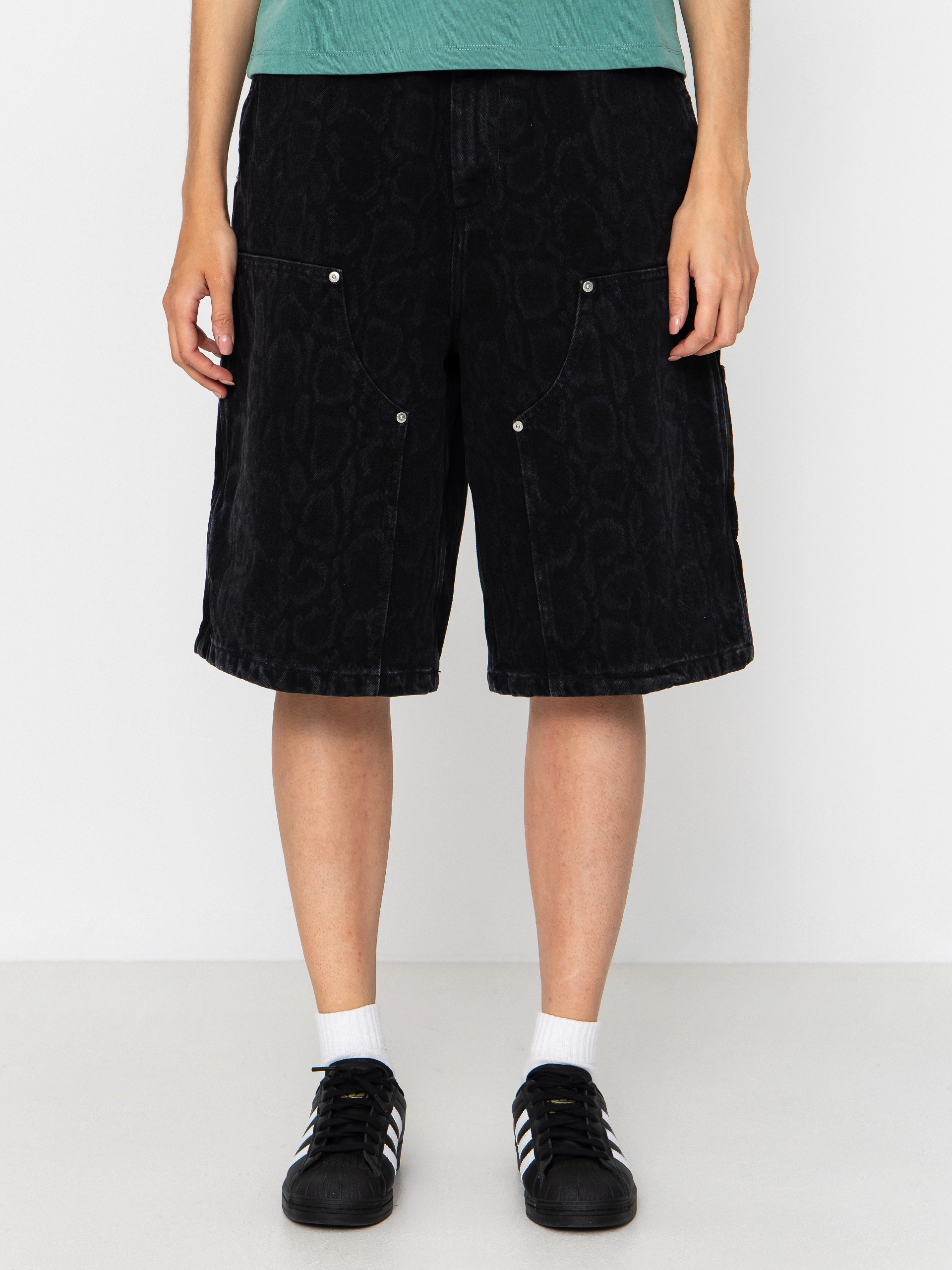 Къси панталони Carhartt WIP Snake Nixon Double Knee Wmn