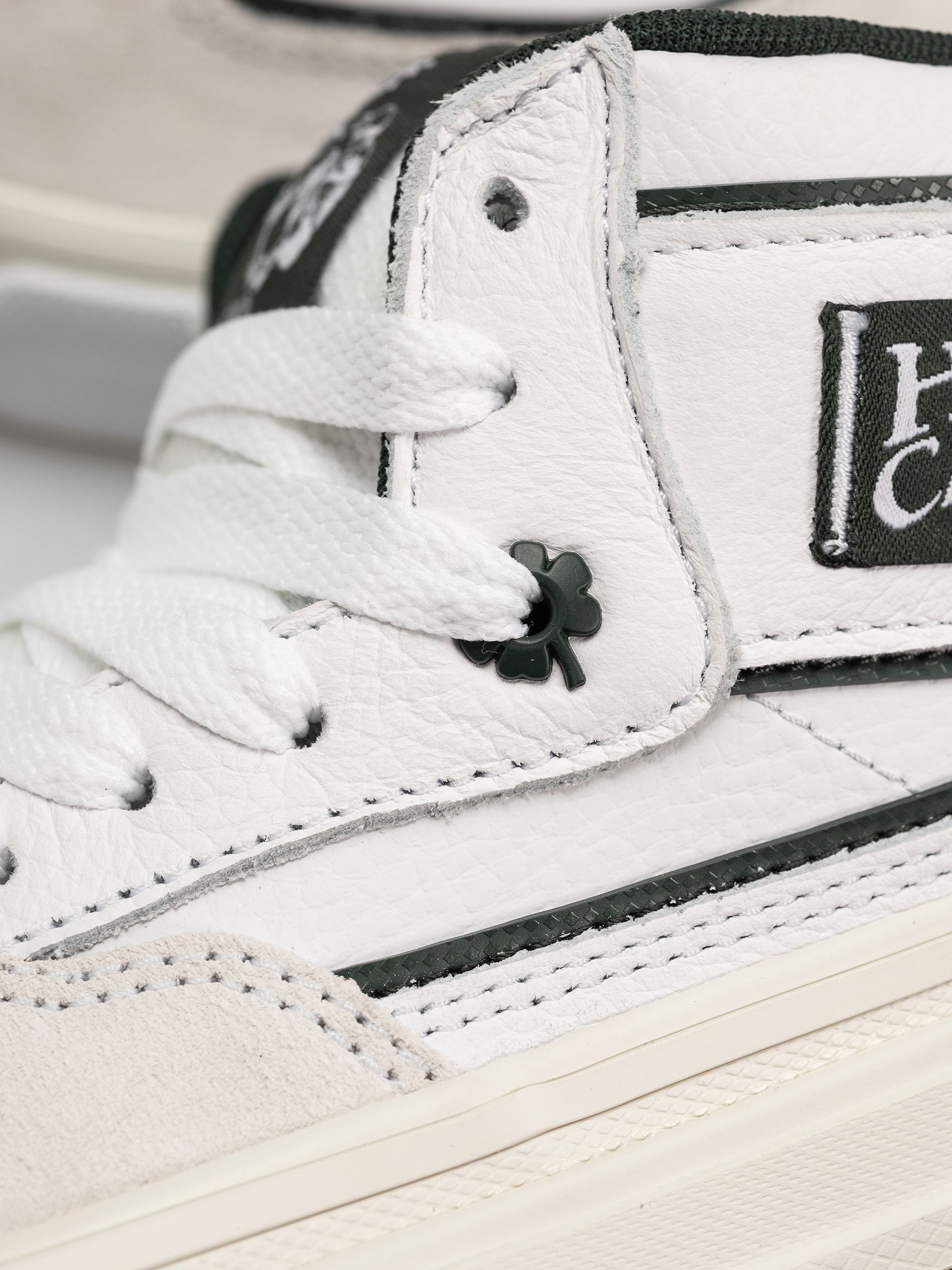 Обувки Vans Skate Half Cab Wafflecup (white/gum)