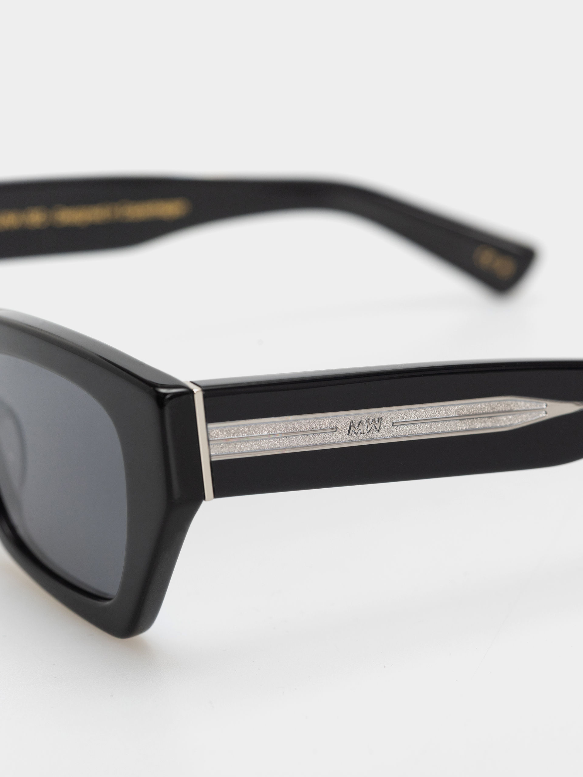Слънчеви очила MessyWeekend Luna (black/transparent/grey)