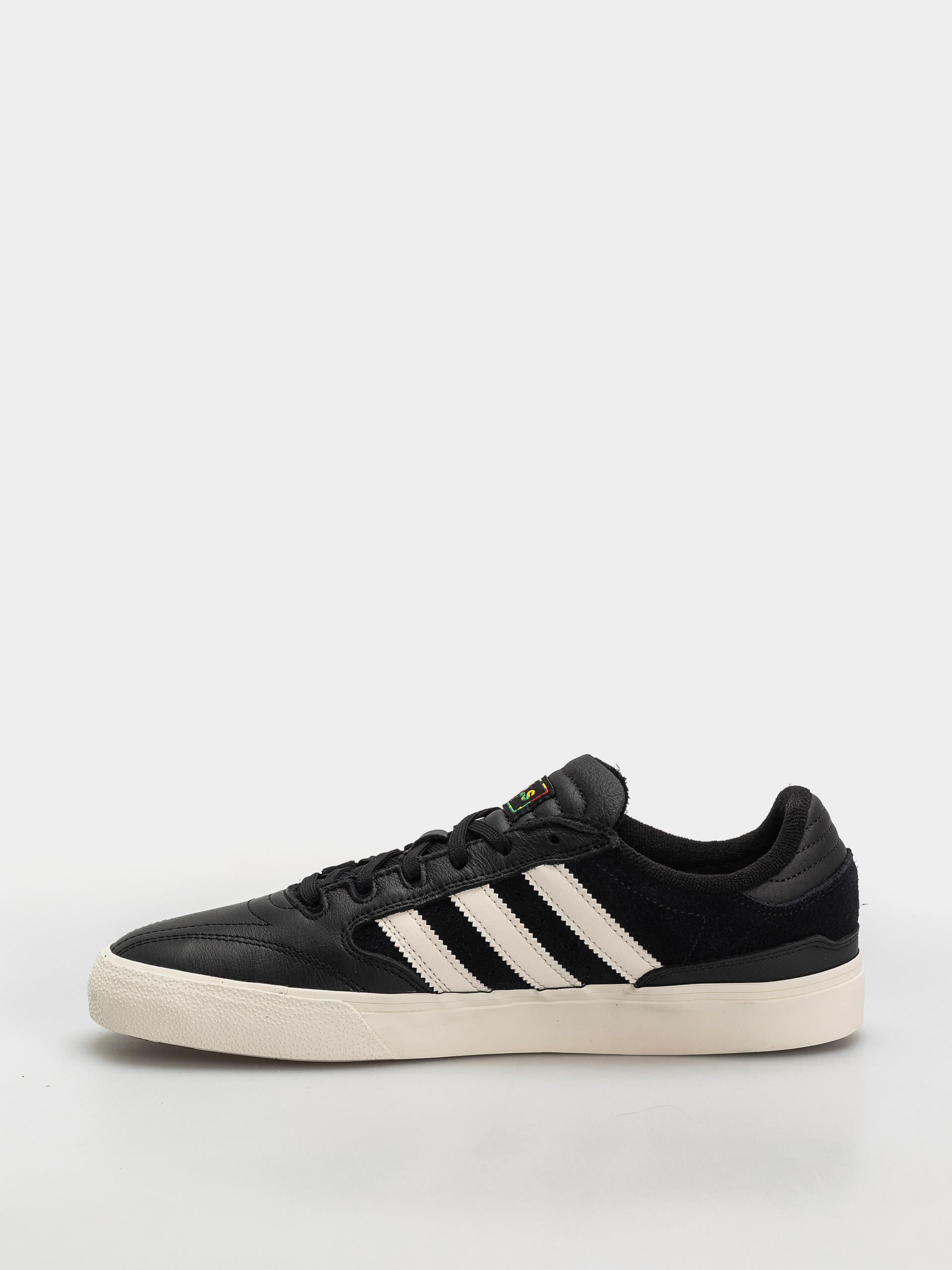 Обувки adidas Busenitz Vulc II (cblack/cwhite/goldmt)