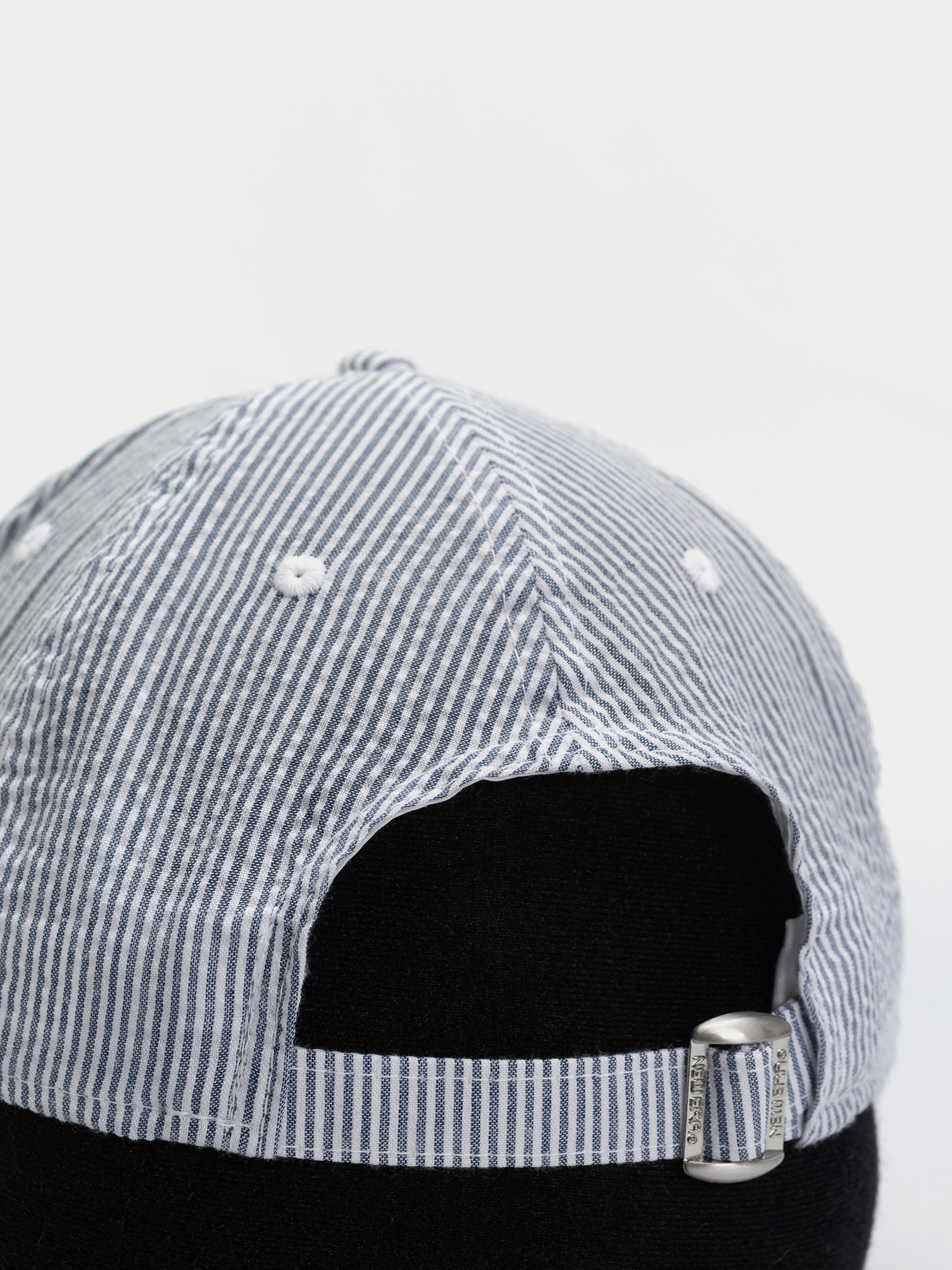 Шапка с козирка New Era Seersucker 9Twenty New York Yankees (navy/white)