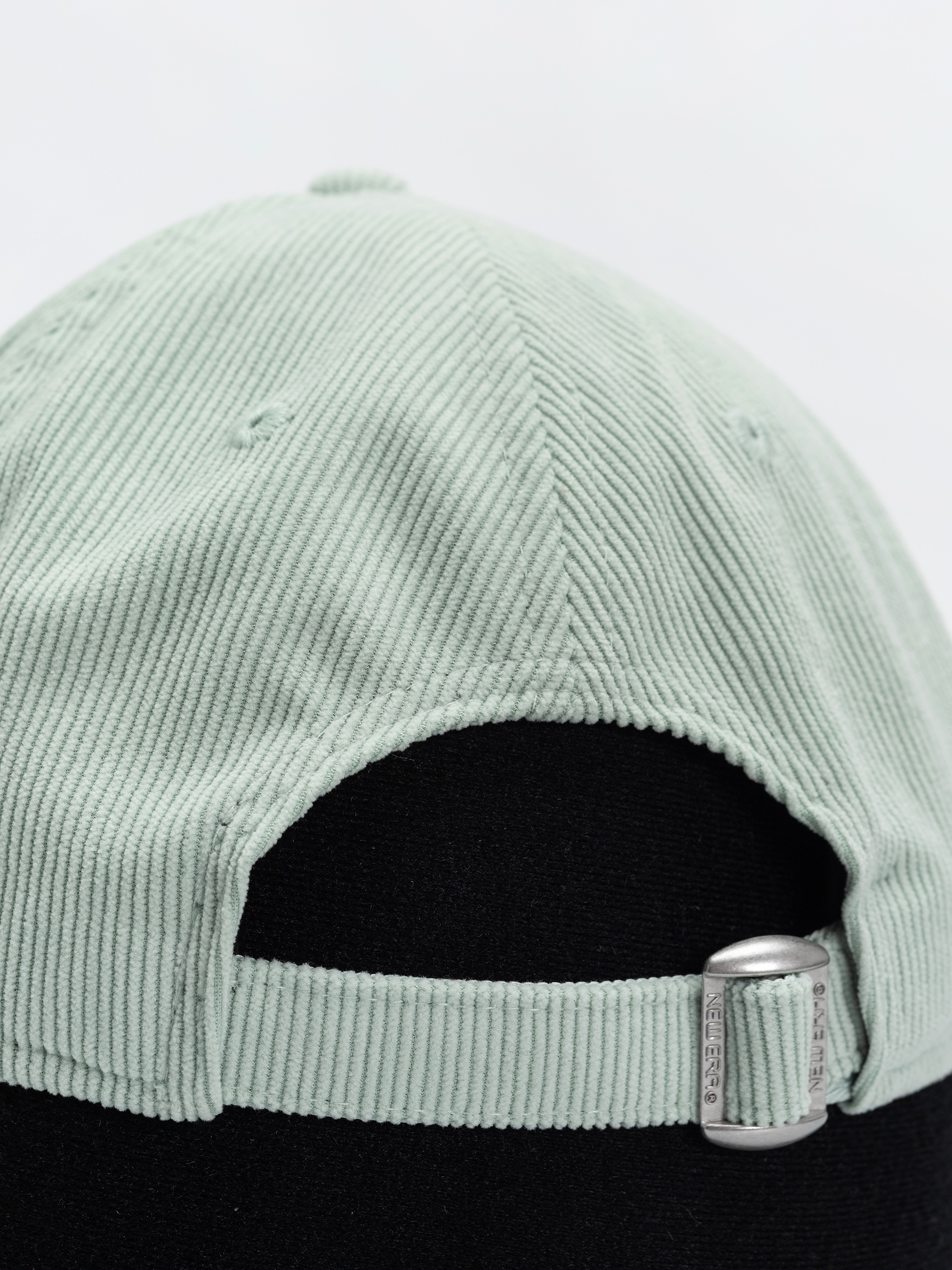 Шапка с козирка New Era Mini Cord 9Forty New York Yankees Wmn (green)