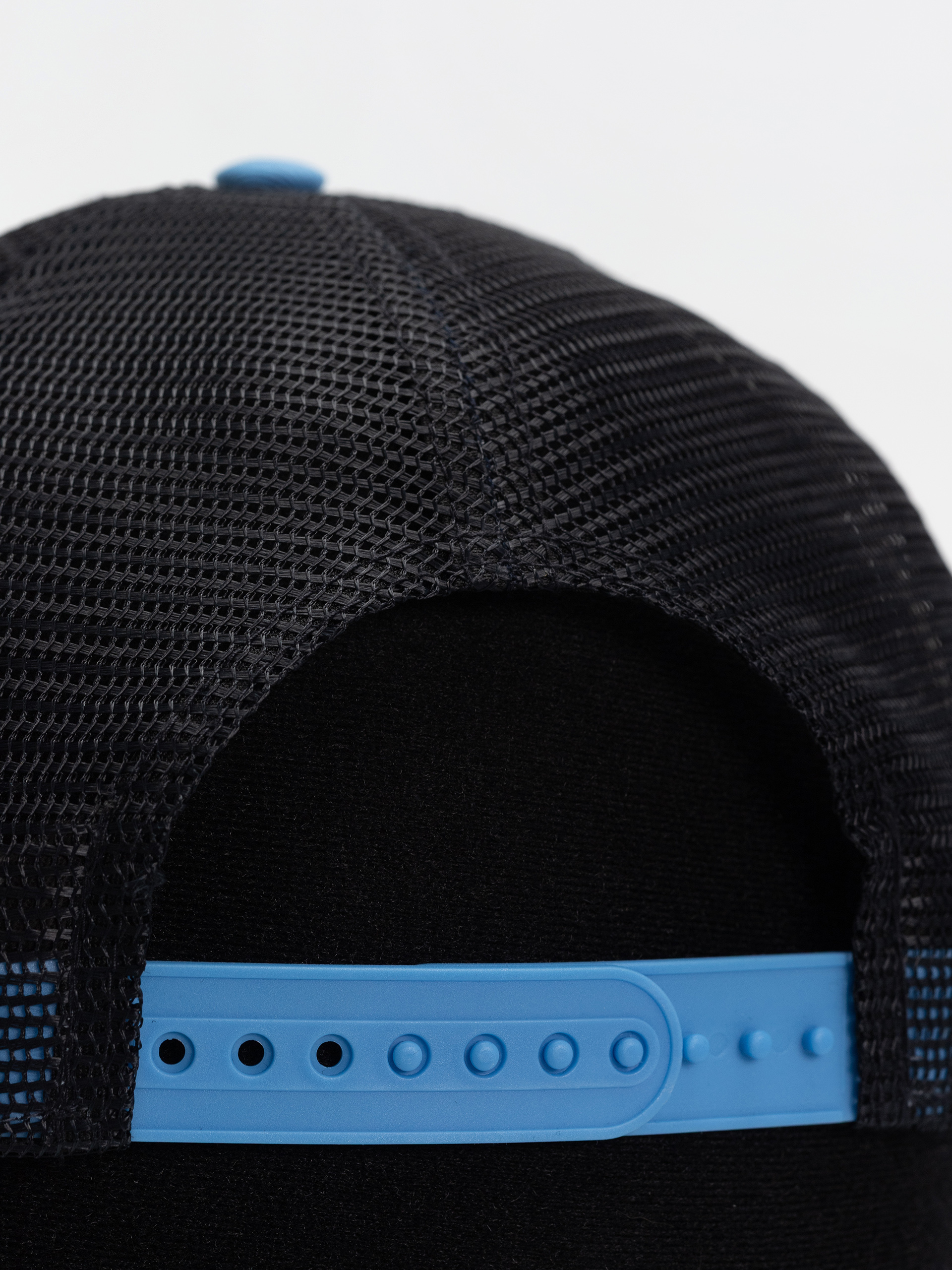 Шапка с козирка New Era Location Patch Trucker (blue/white)