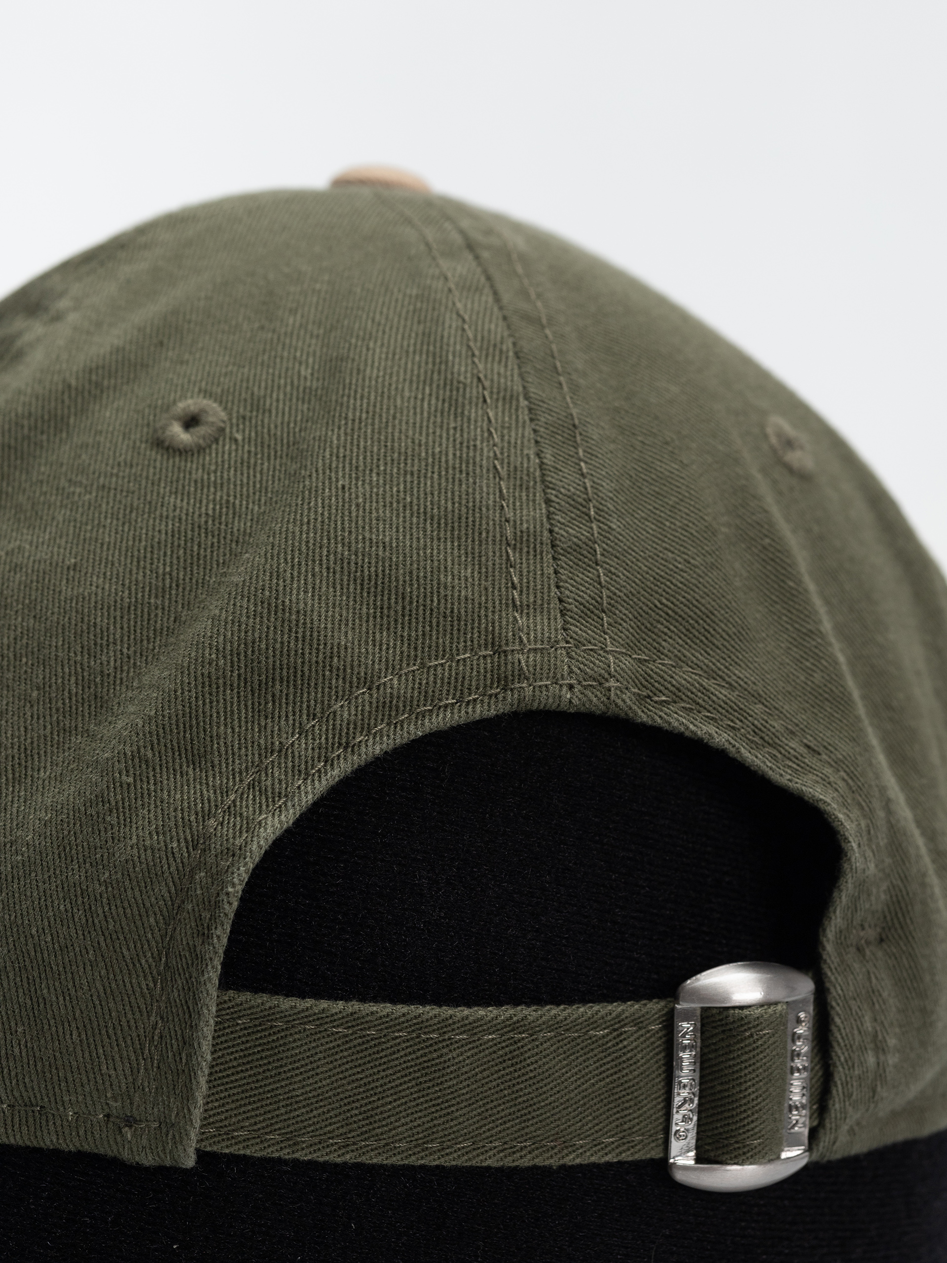 Шапка с козирка New Era Mini Washed Contrast 9Twenty Athletics (olive/camel)