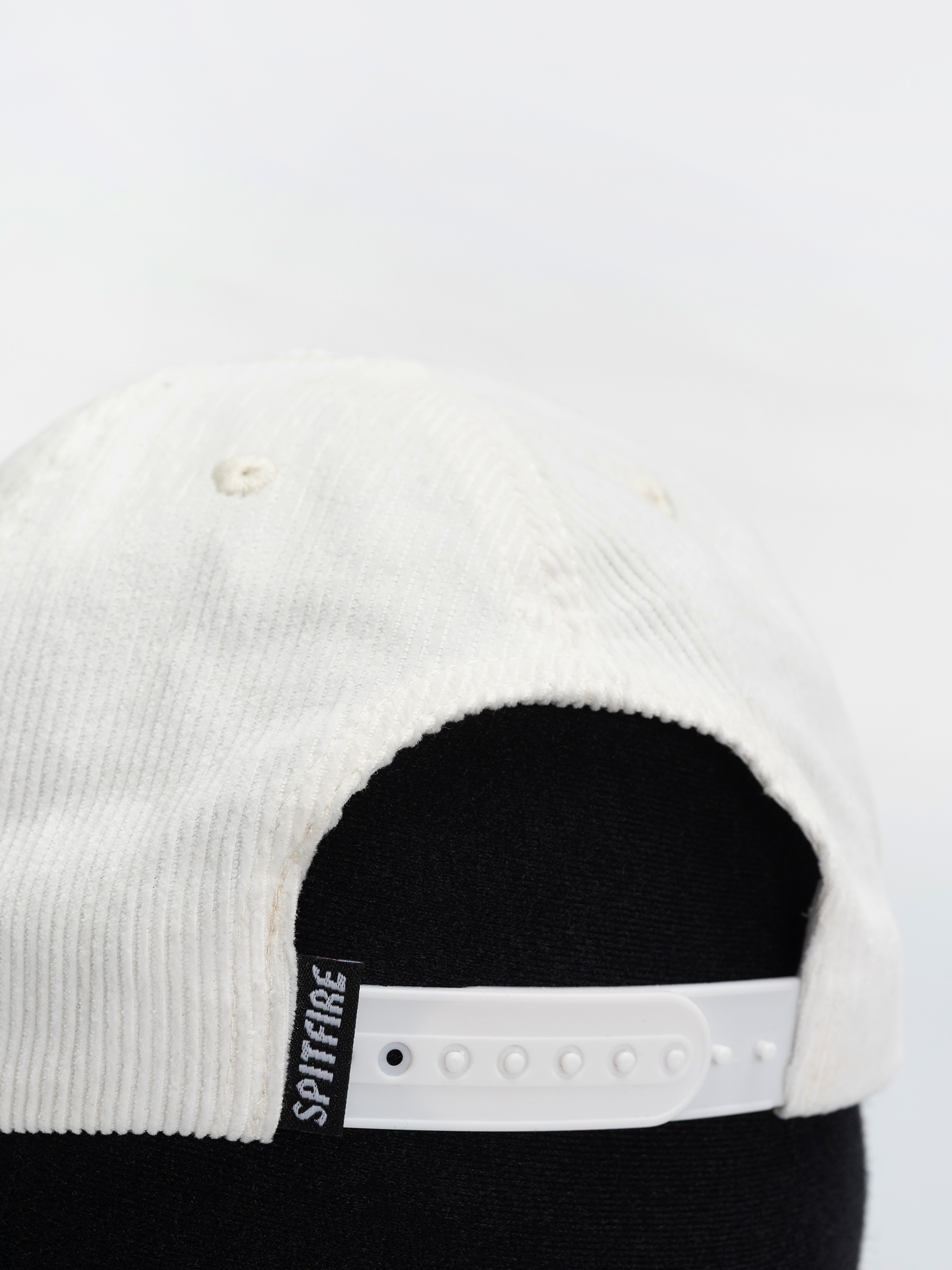 Шапка с козирка Spitfire Team Bighead Script (white)