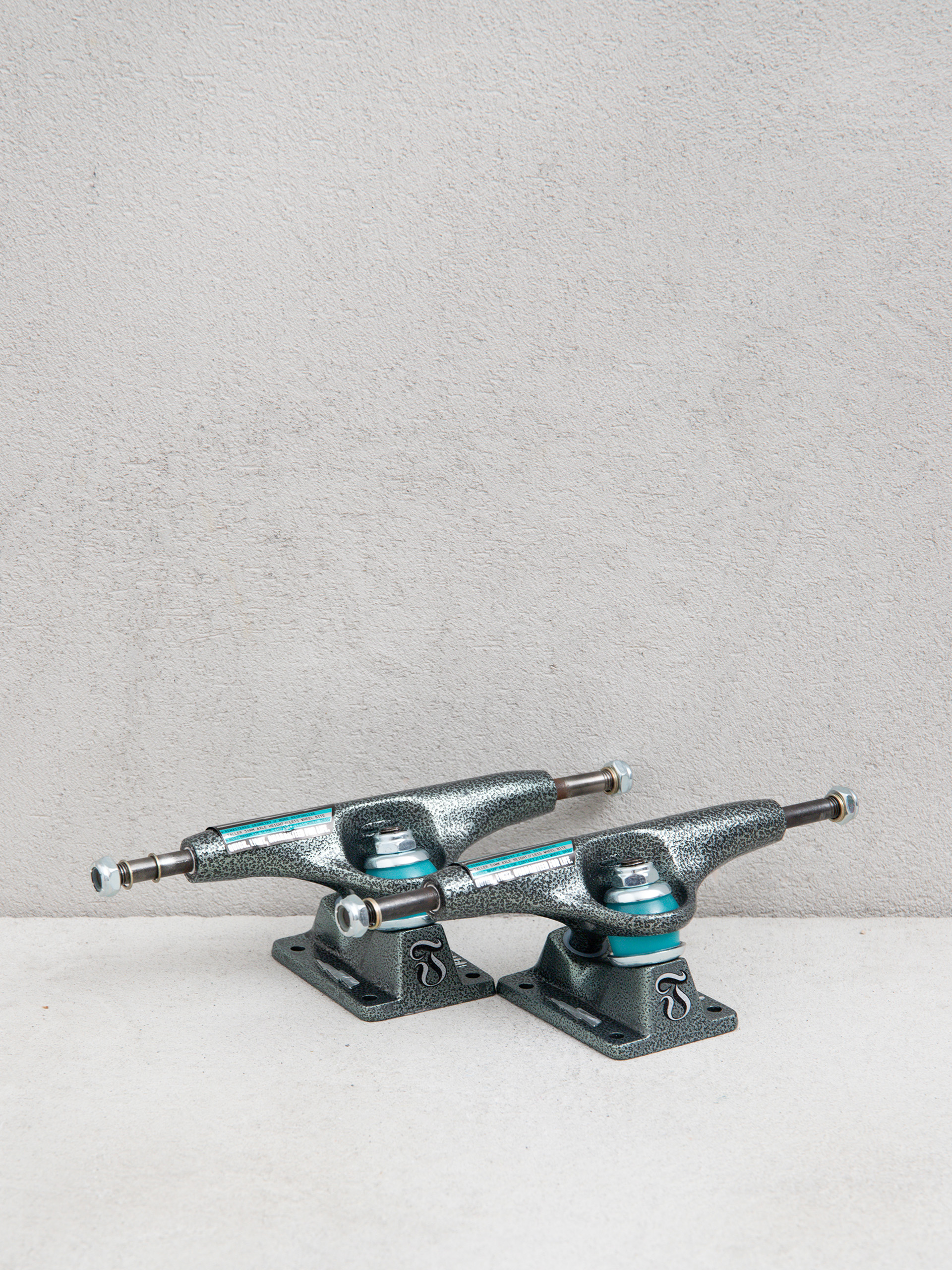 Колесари Thunder Team T II Leviathan (black/teal)