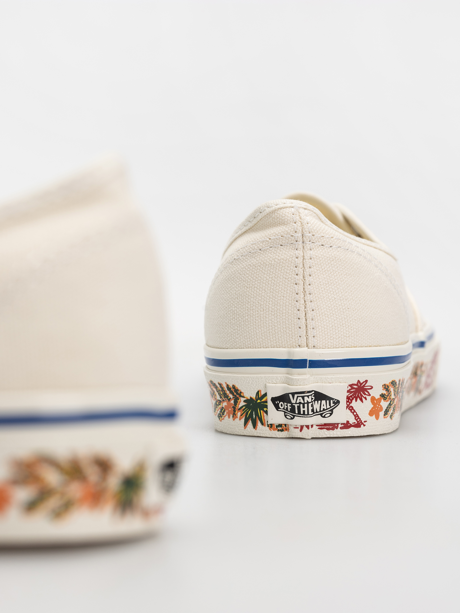 Обувки Vans Authentic (marshmallow)